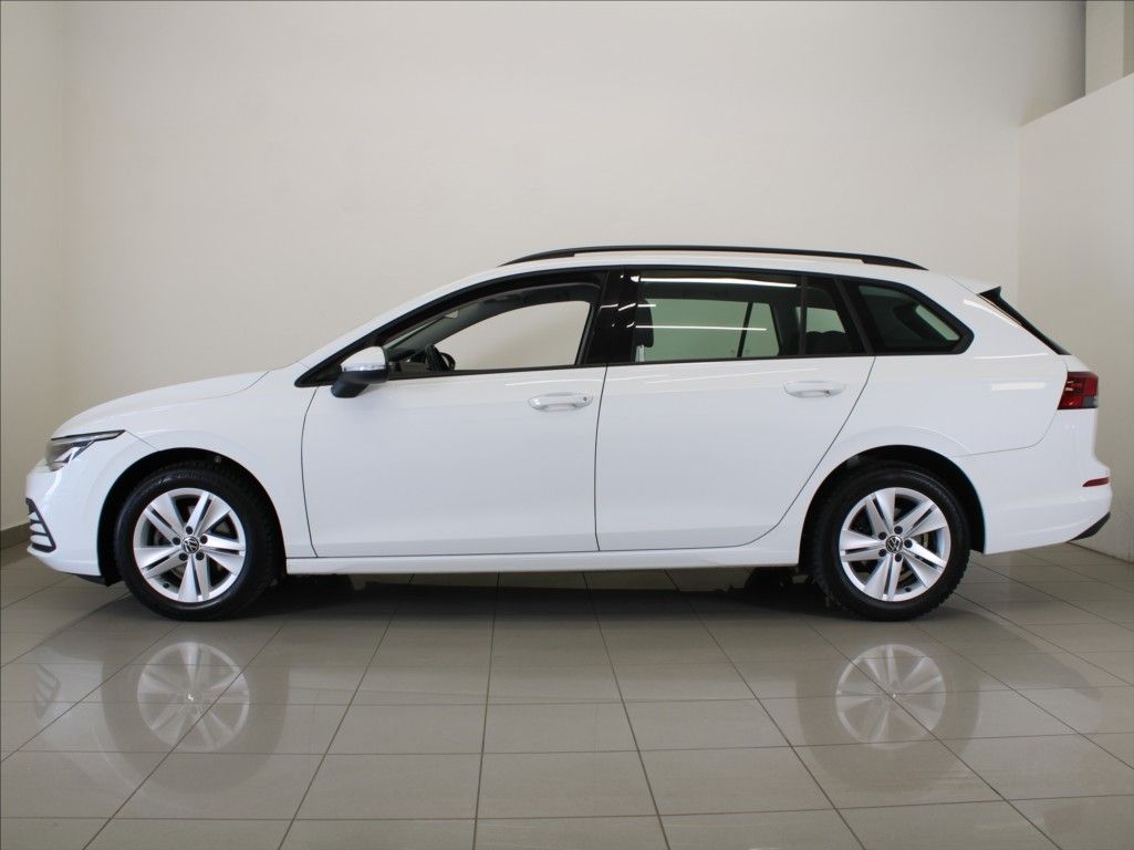 Volkswagen Golf, 1,0 TSi 81kW Life Var.128tkm.Č - fotka 5