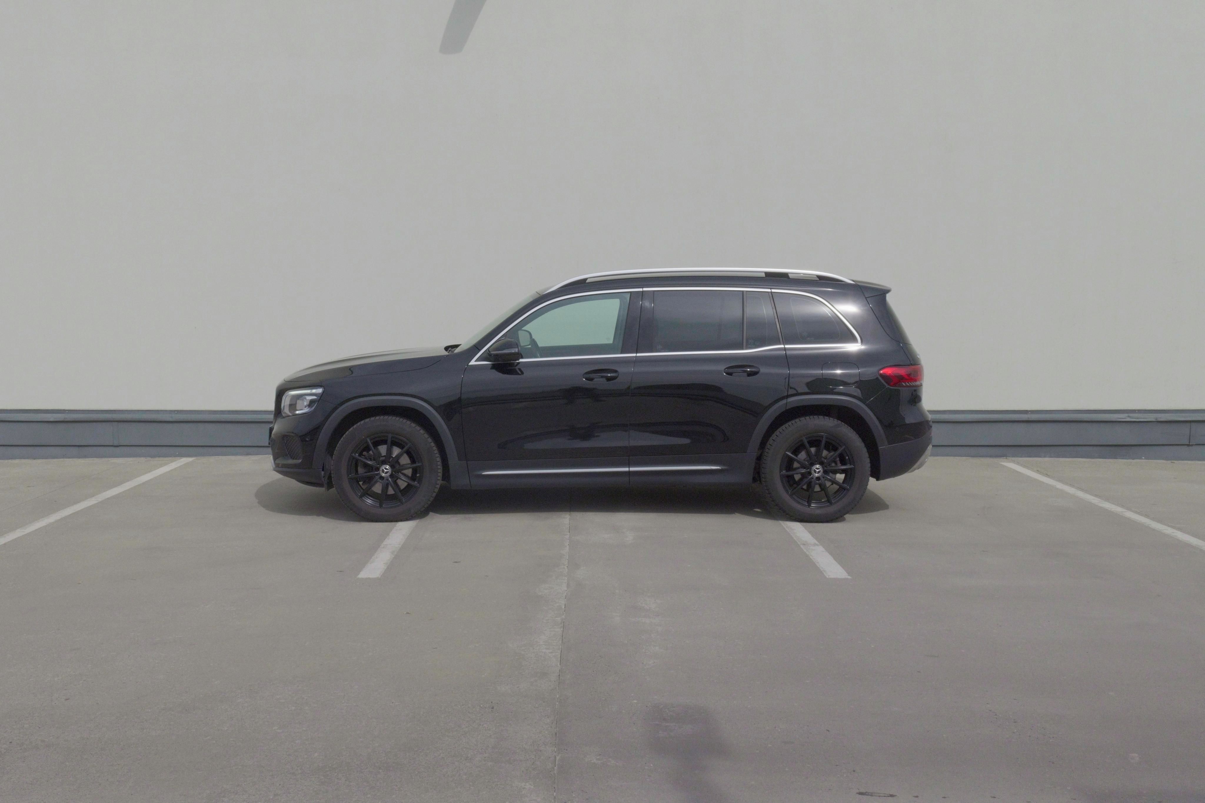 Mercedes-Benz GLB, 200d*360*Kůže*DPH - fotka 2