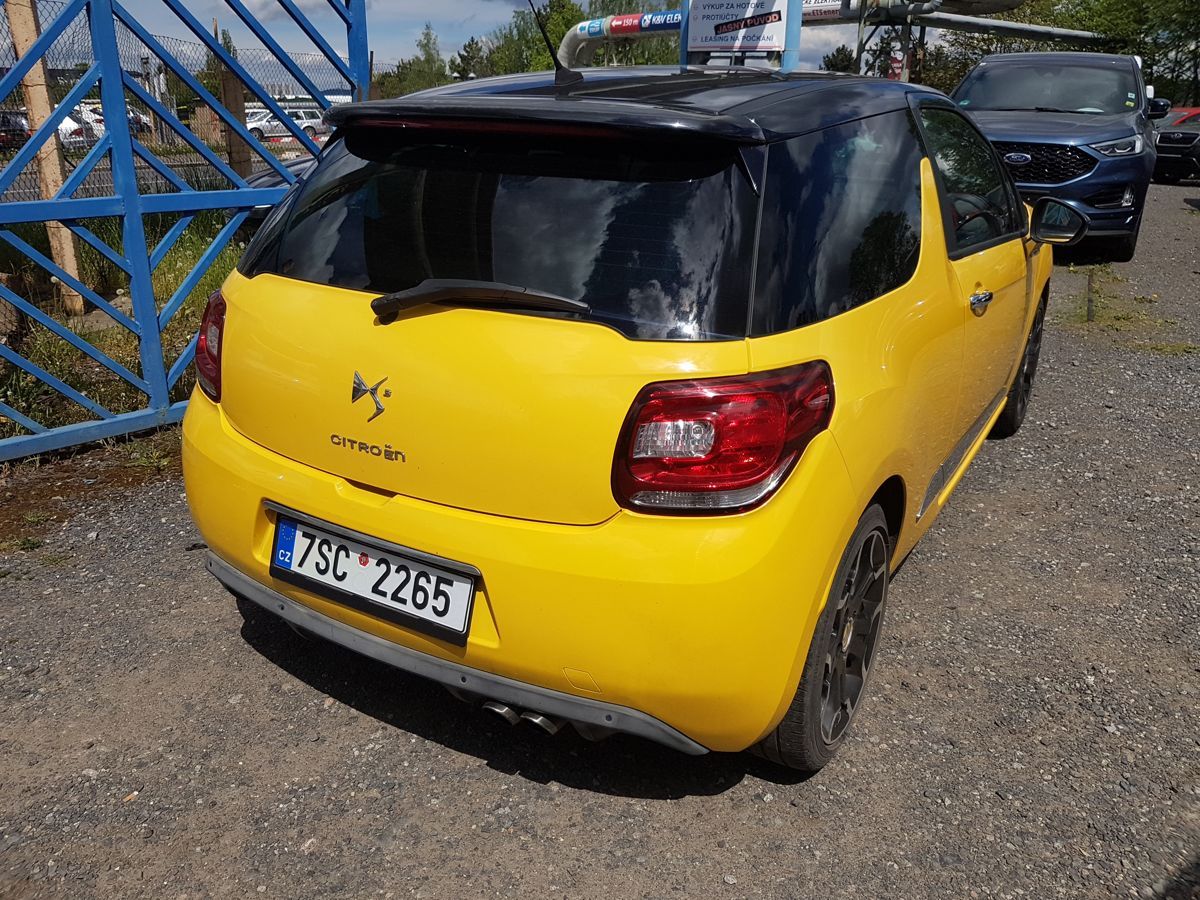 Citroën DS3, 1.6i 115KW NAVI - fotka 6