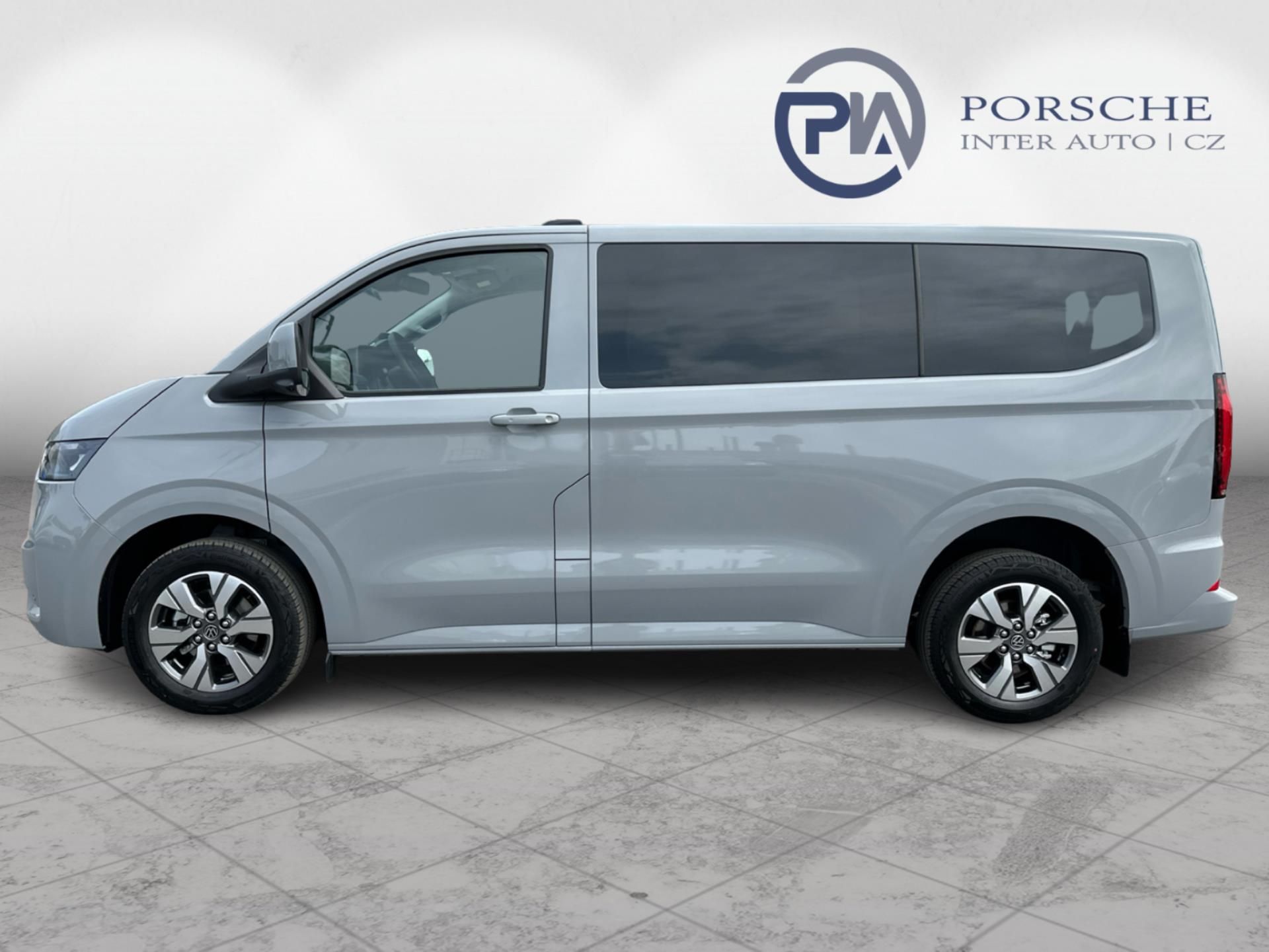Volkswagen Transporter, 2,5 TDI PHEV - fotka 3