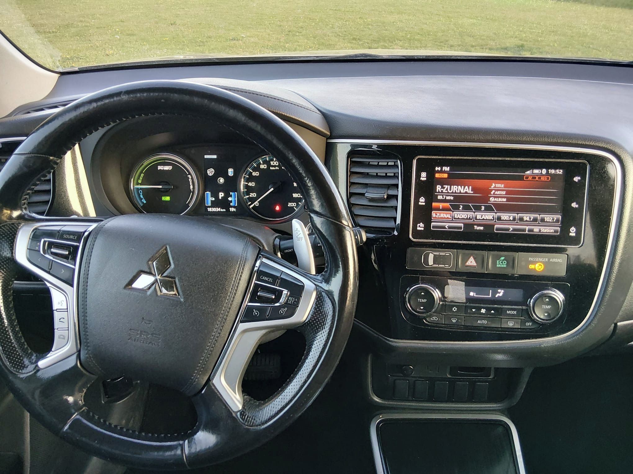 Mitsubishi Outlander, PLUG-IN hybrid 2,4 PHEV - fotka 6