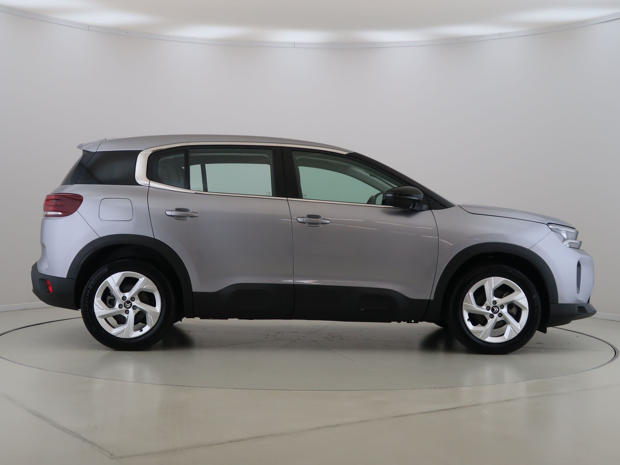 Citroën C5 Aircross, 1.2PureTech,96kW,Manual - fotka 4