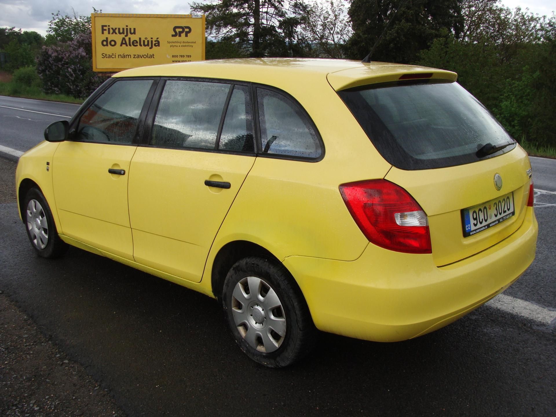 Škoda Fabia, 1.2 HTp, 51 kW, klima - fotka 3