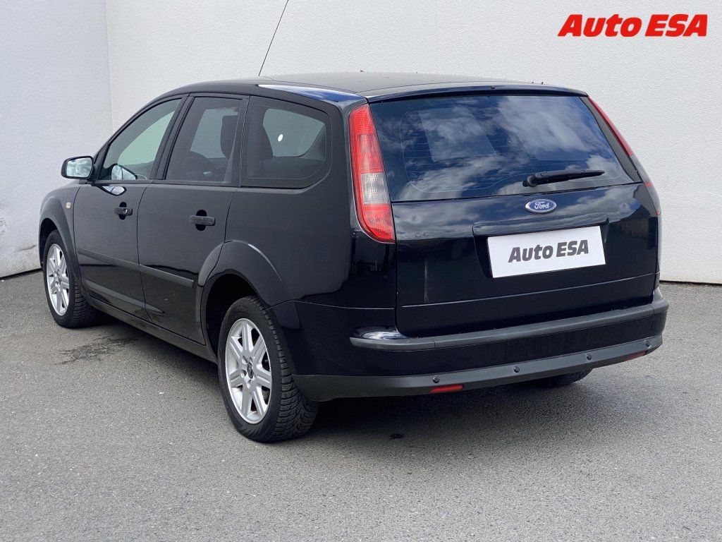 Ford Focus, 1.4i,AC,výhřev sed - fotka 6