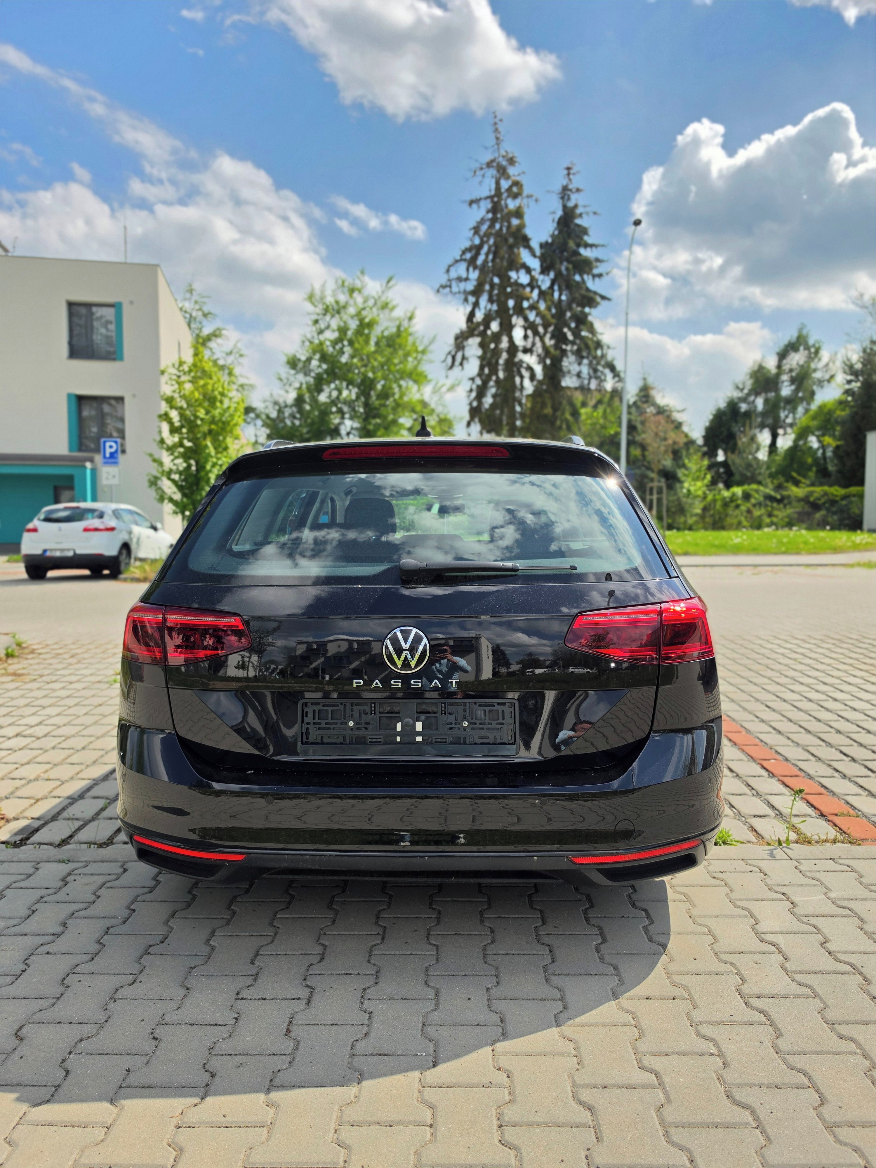 Volkswagen Passat, 2.0TDI, DSG, Serviska, Kamera - fotka 3