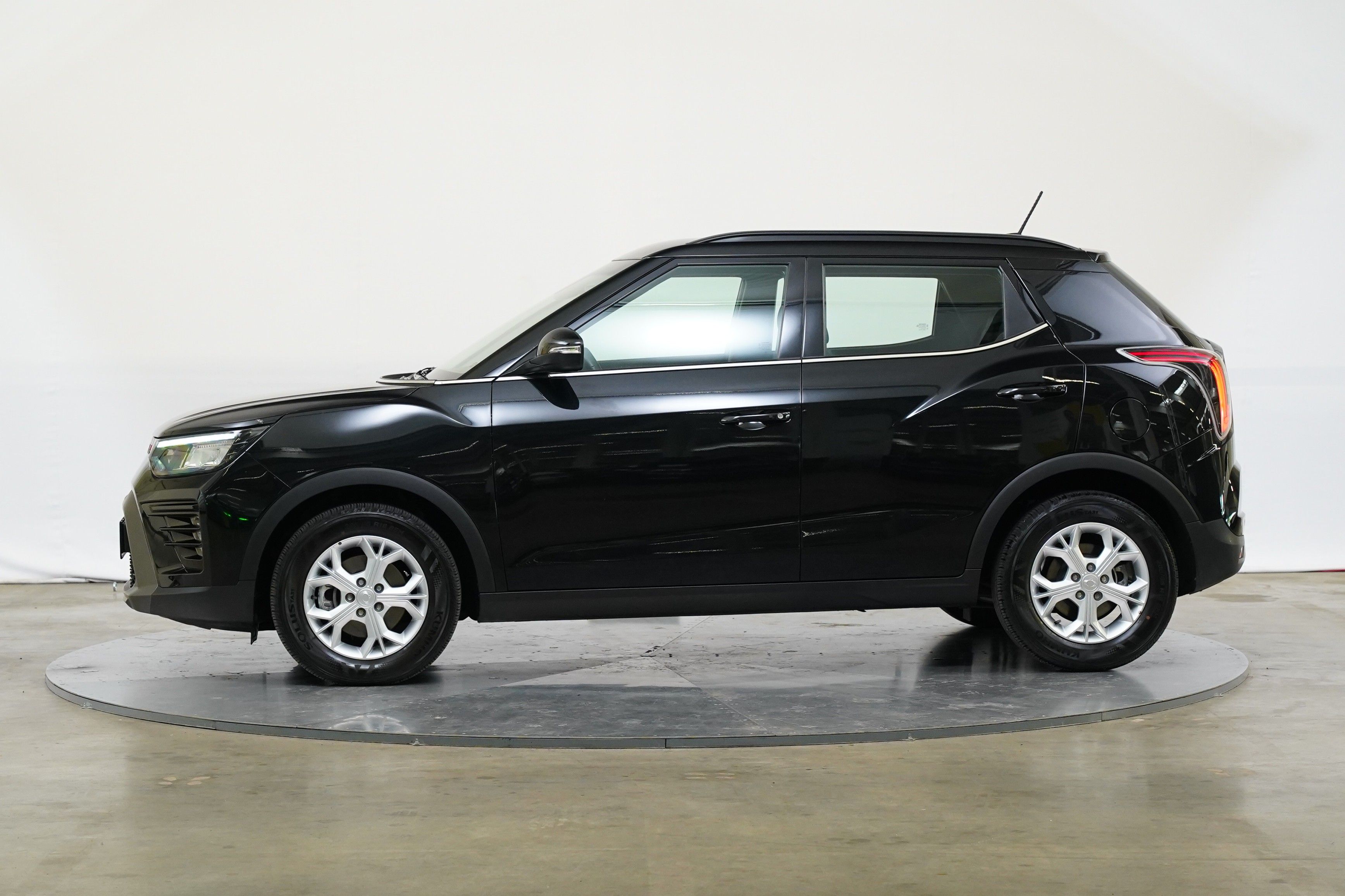 SsangYong Tivoli, 1.5 T-GDI 120 kW Style - fotka 3