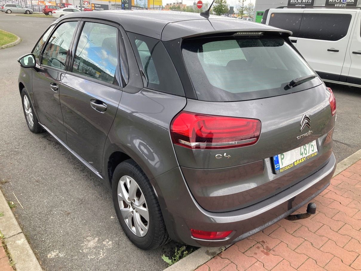 Citroën C4 SpaceTourer, 1,2i 96kW 107TKM - fotka 4