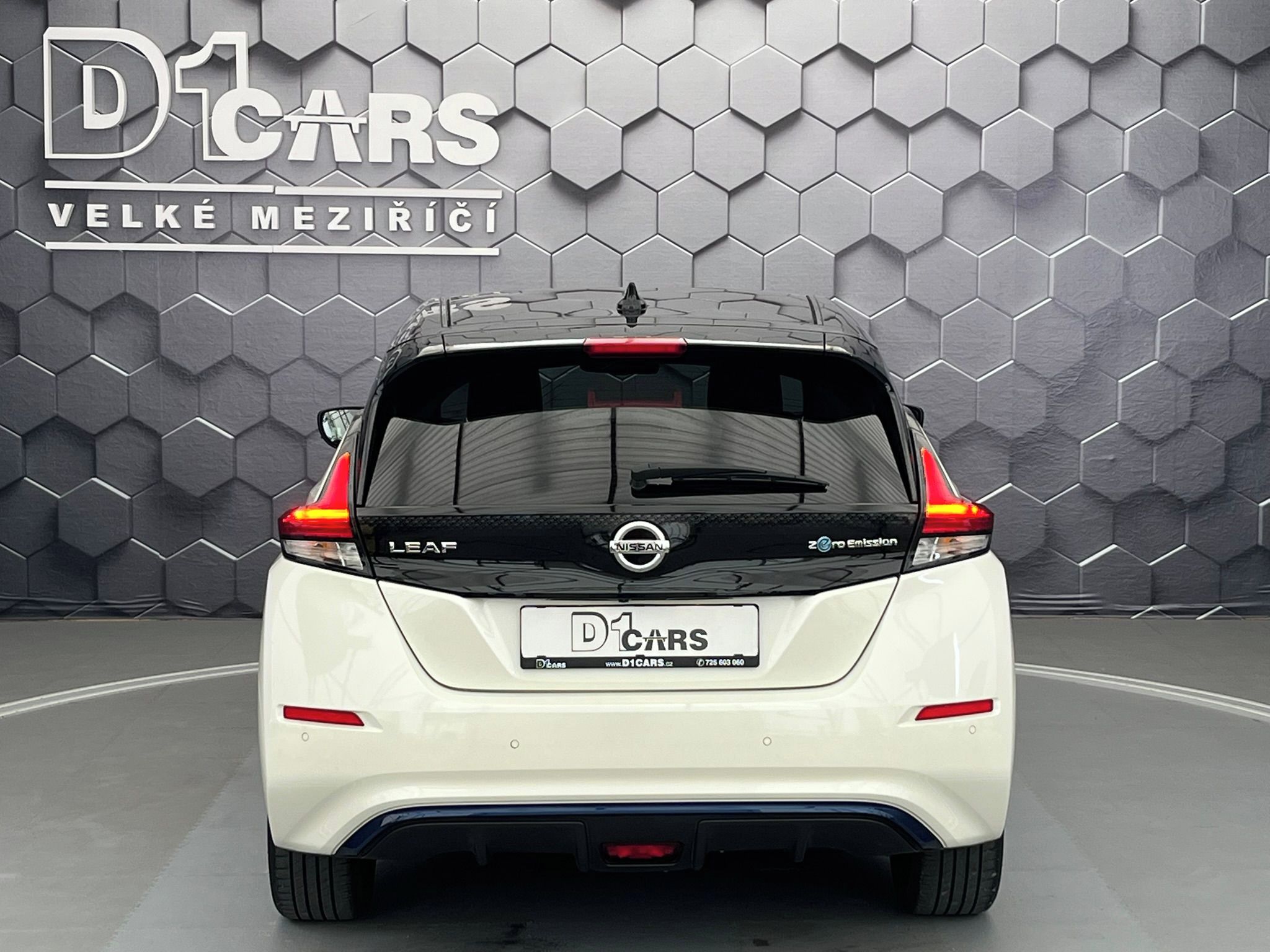 Nissan LEAF, N-Connecta 88,6% SoH - fotka 3
