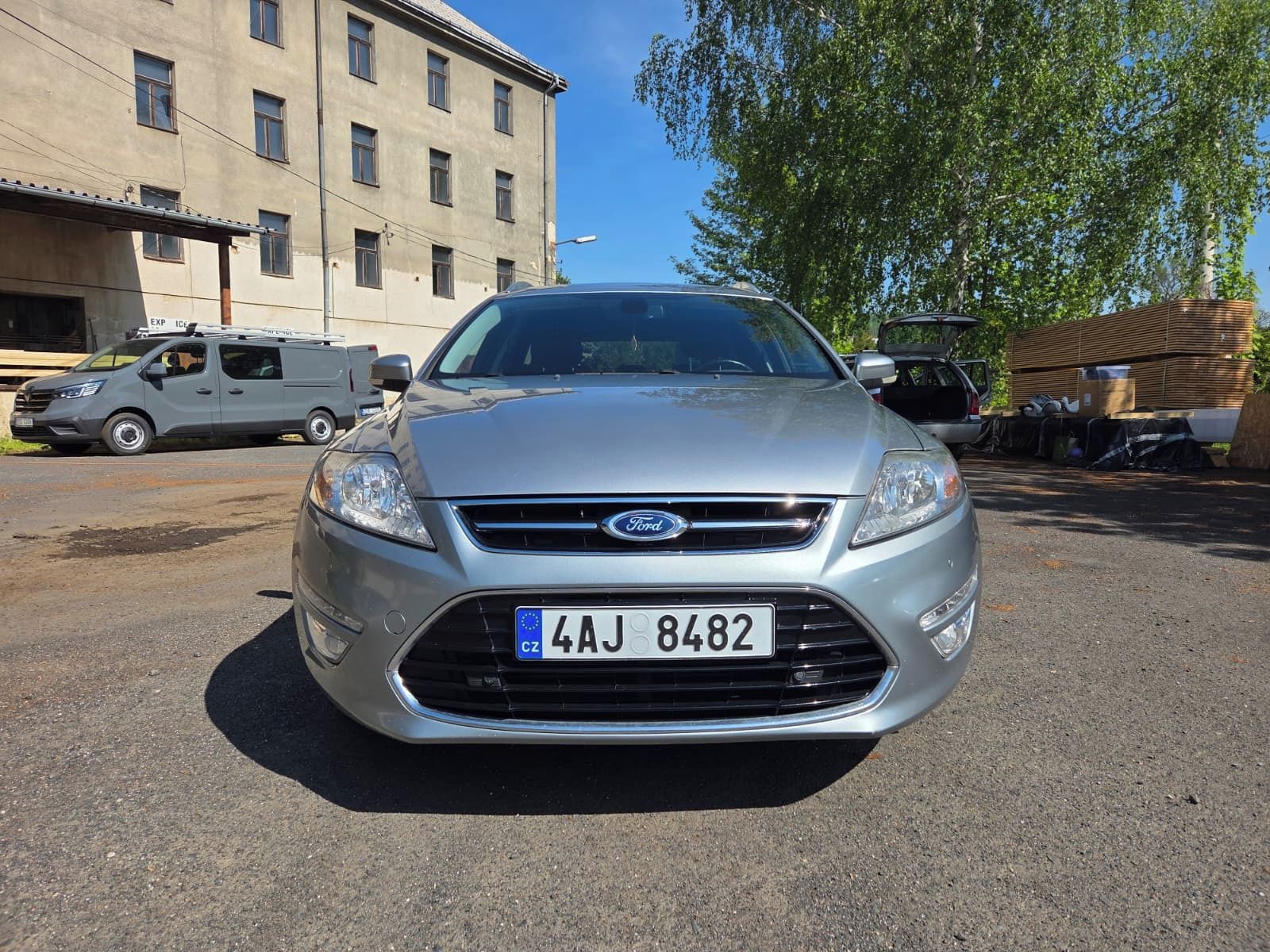 Ford Mondeo, 2.0 TDCi 103kW - fotka 4