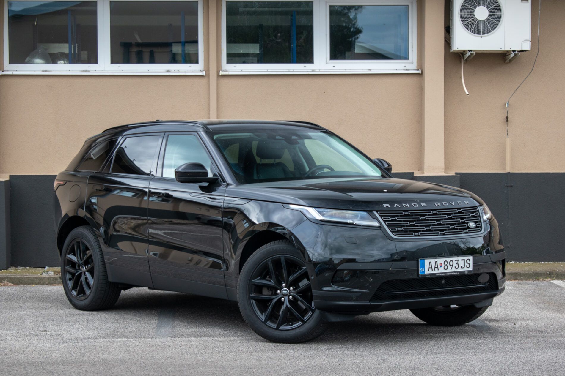 Land Rover Range Rover Velar - fotka 3