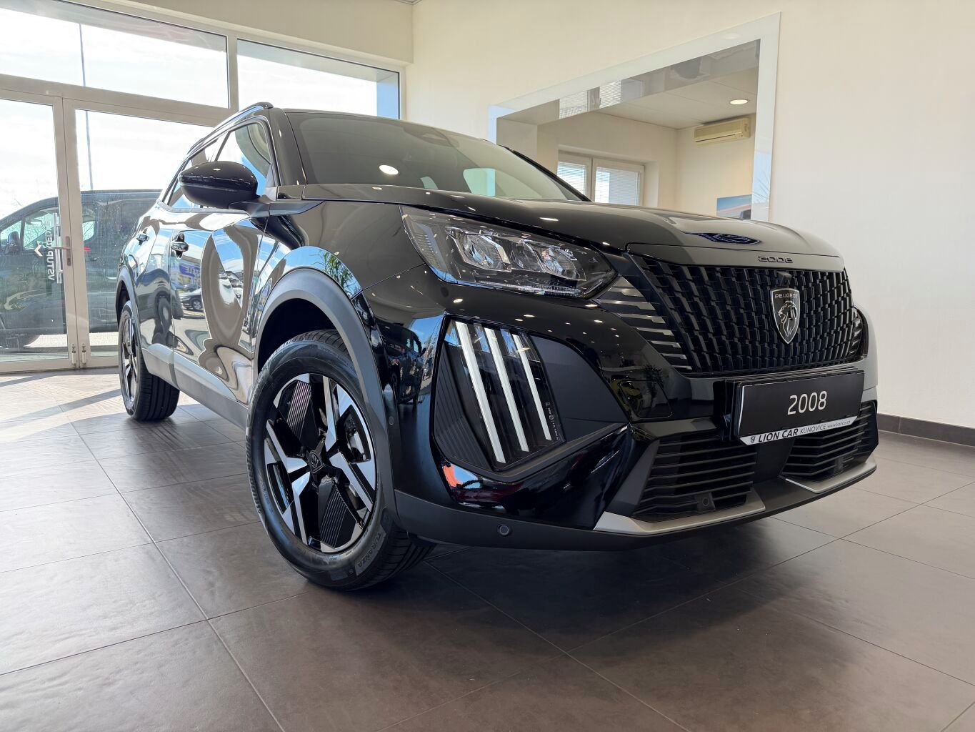 Peugeot 2008, Allure Turbo 100 koní