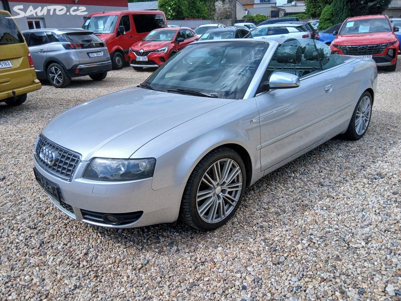 Audi S4, 4.2i V8 252KW Kabriolet Quattr