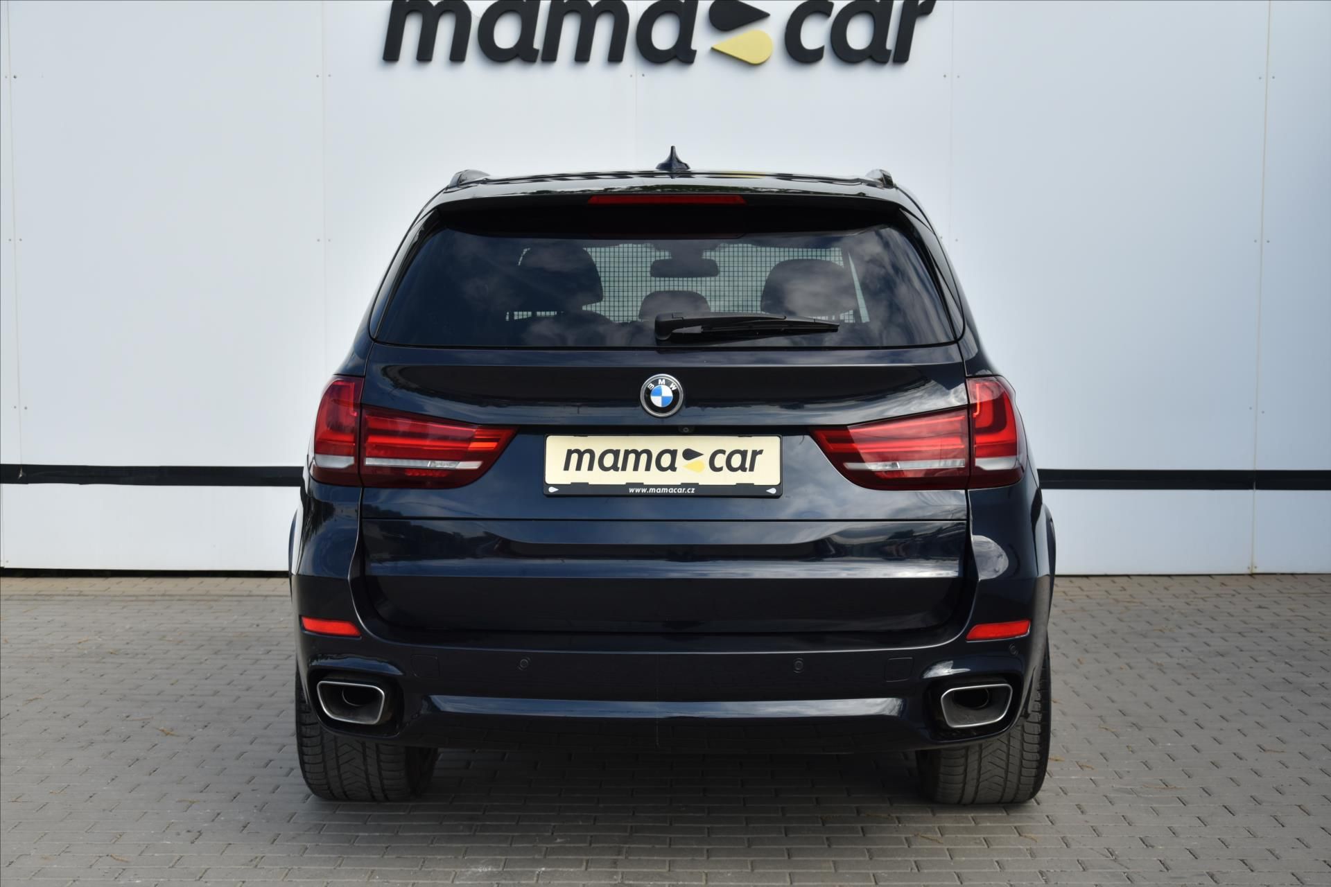 BMW X5, xDrive 40d 230kW MPAKET ČR - fotka 6
