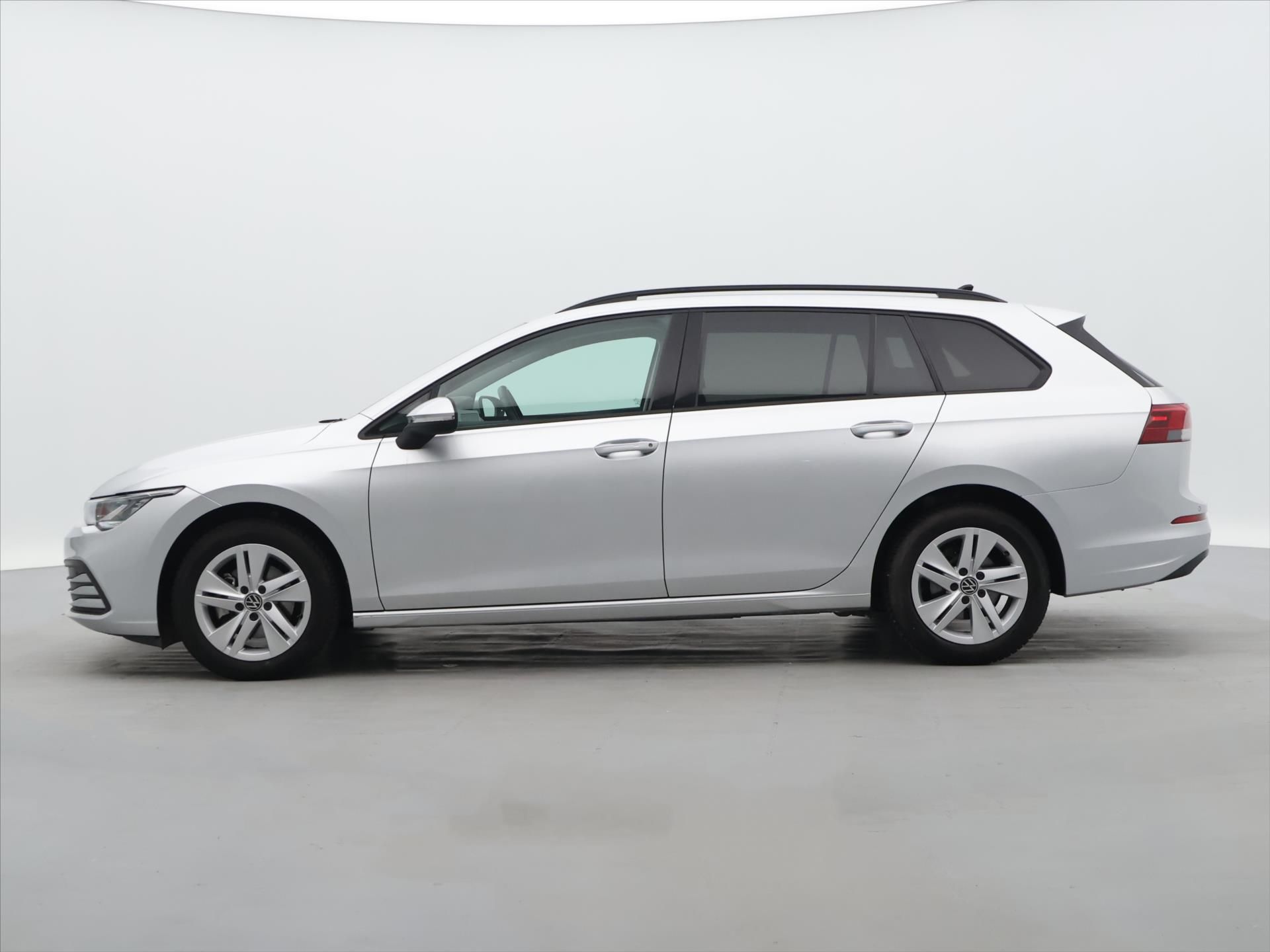Volkswagen Golf, 1,5 TSI 96kW CZ Life 1.Maj DPH - fotka 4