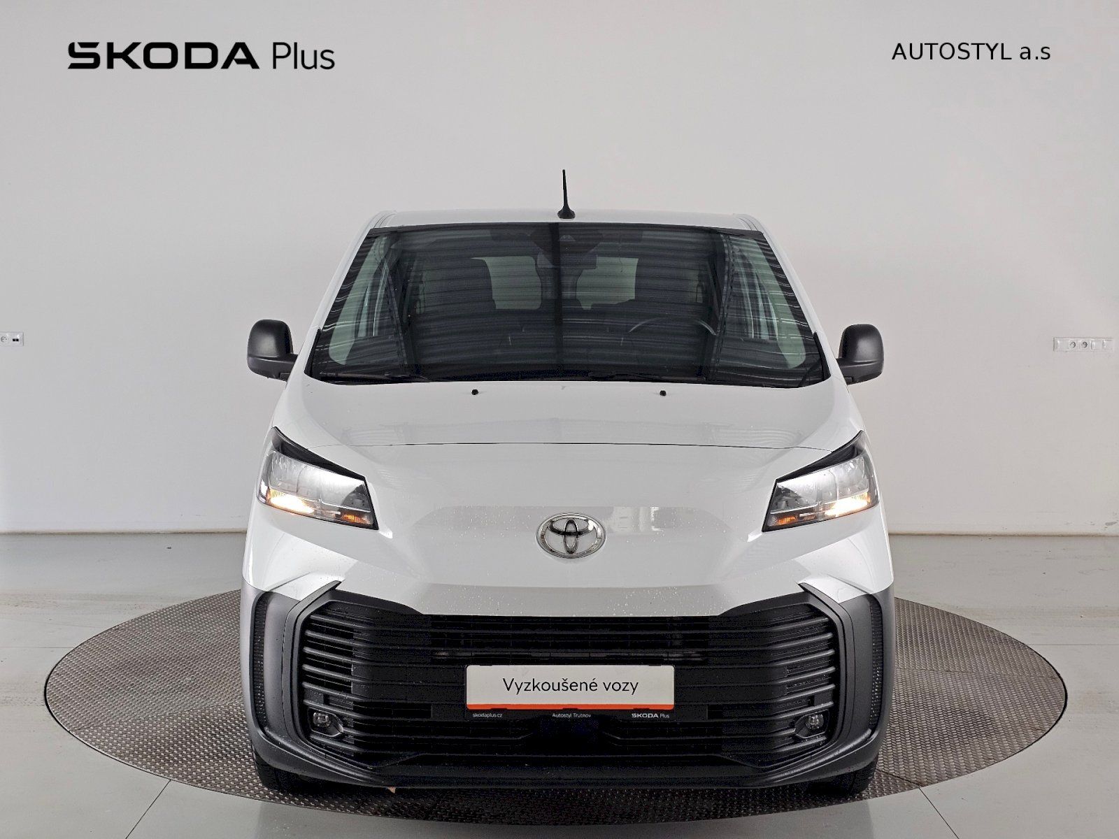 Toyota Proace Verso, 2.0D 140k L2 COMBI 8MÍST - fotka 4