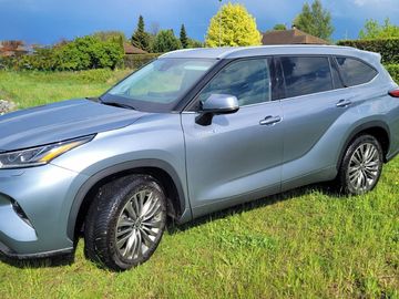 Toyota Highlander PrestigeTech