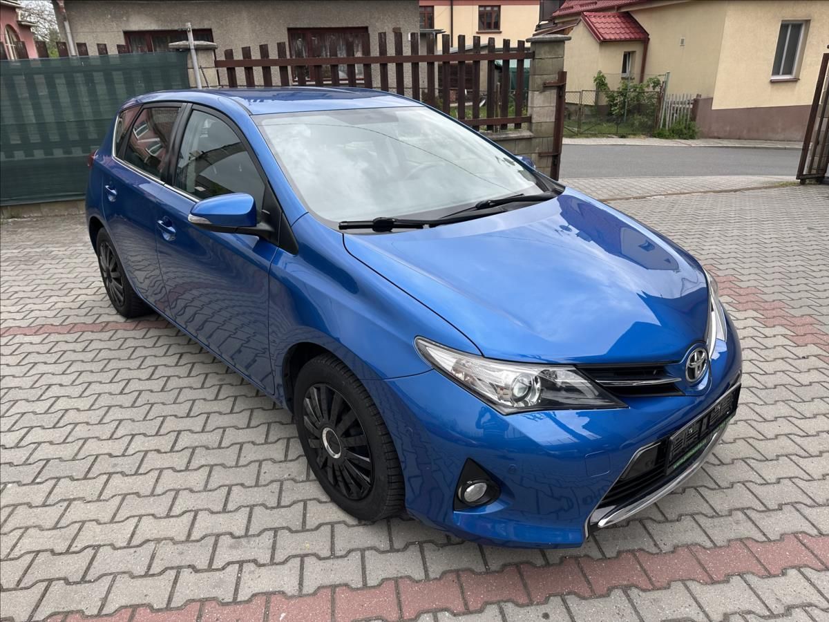 Toyota Auris, 1,6 EXCLUSIVE