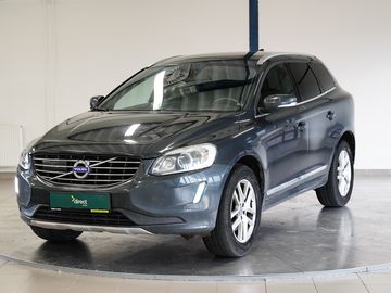 2.4 D5 162 kW AWD Summum