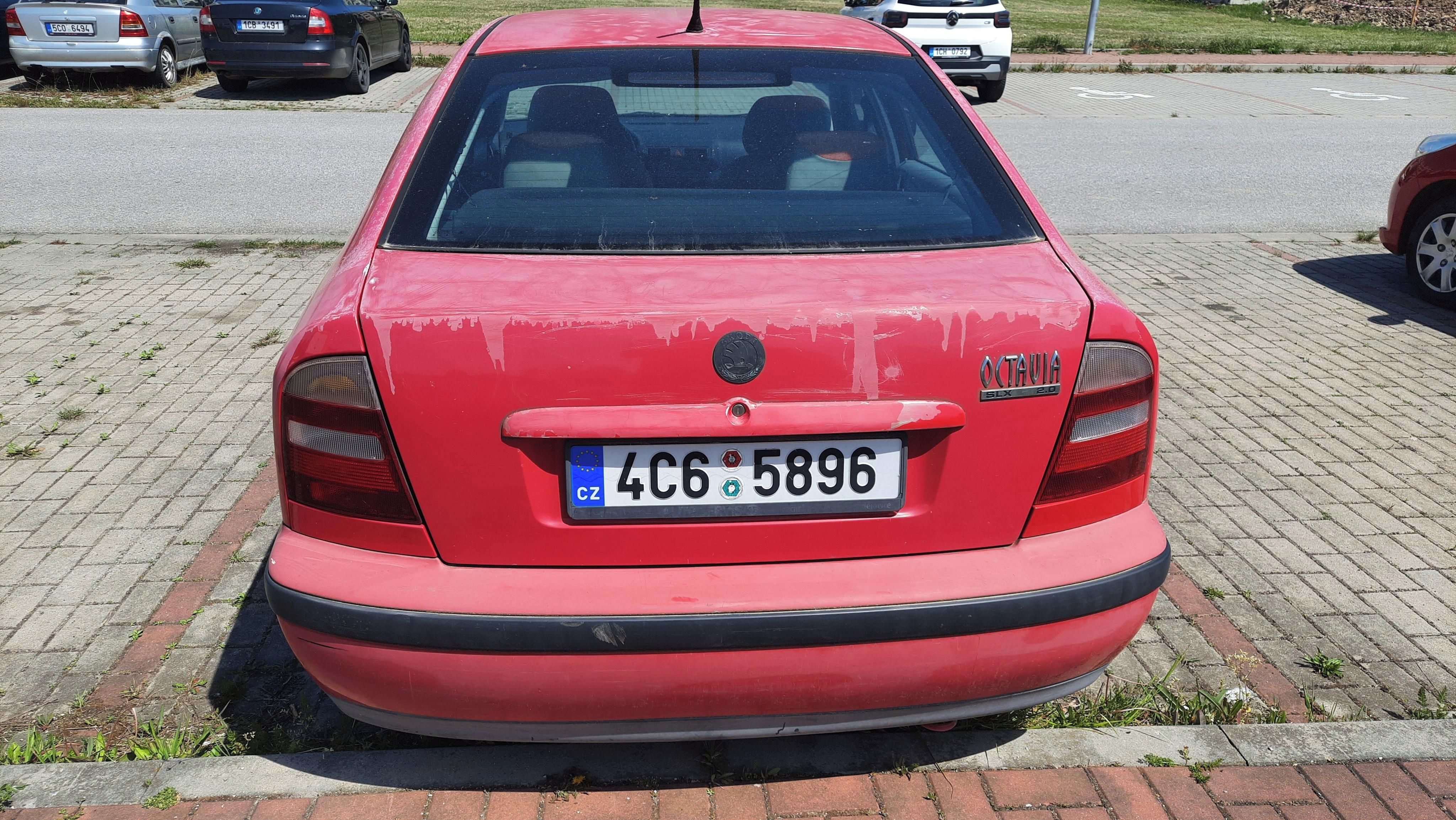 Škoda Octavia, 2.0i - fotka 6