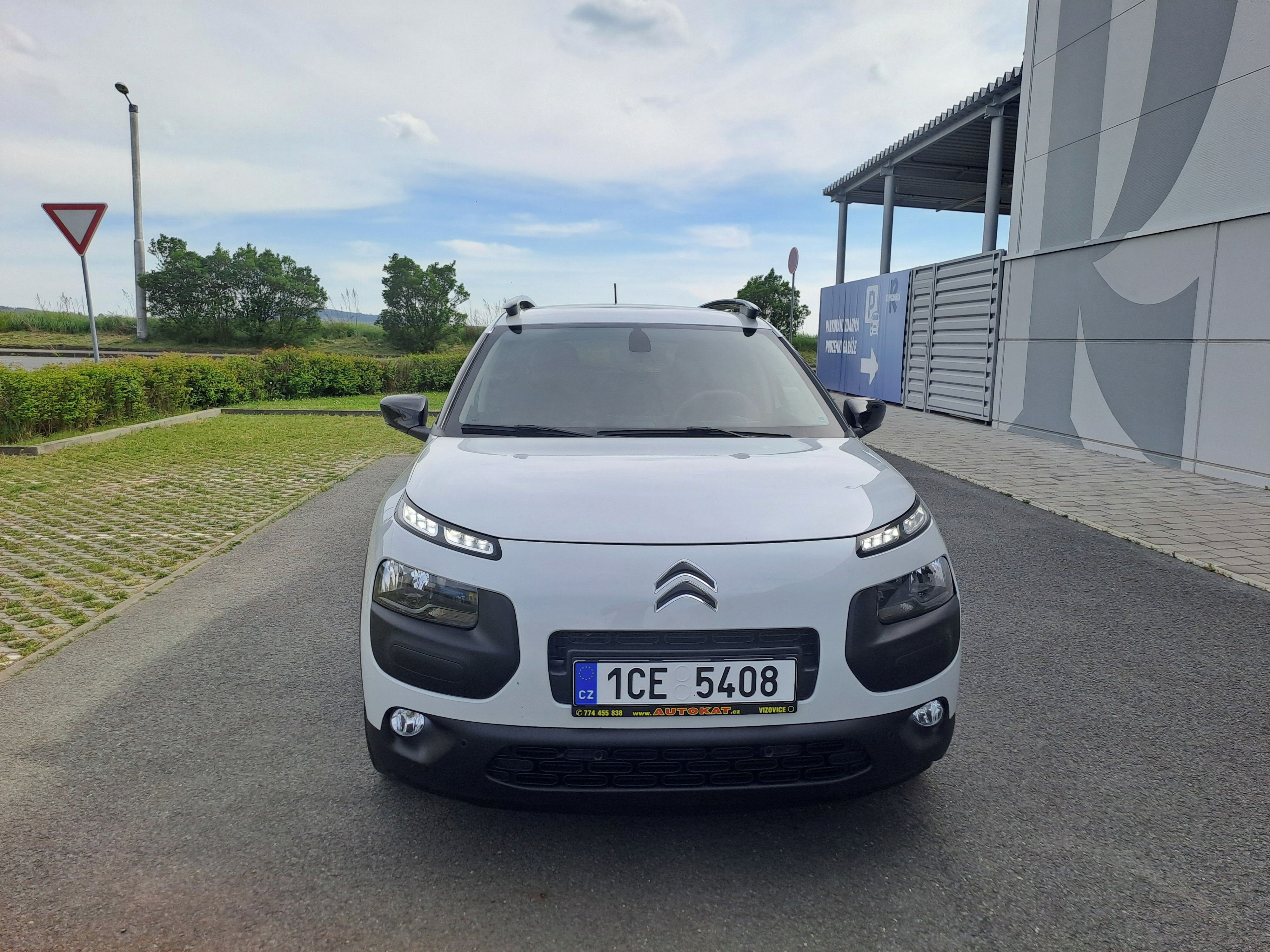 Citroën C4, 1.6HDI 2.MAJ UNIKÁT! LIMITED! - fotka 2
