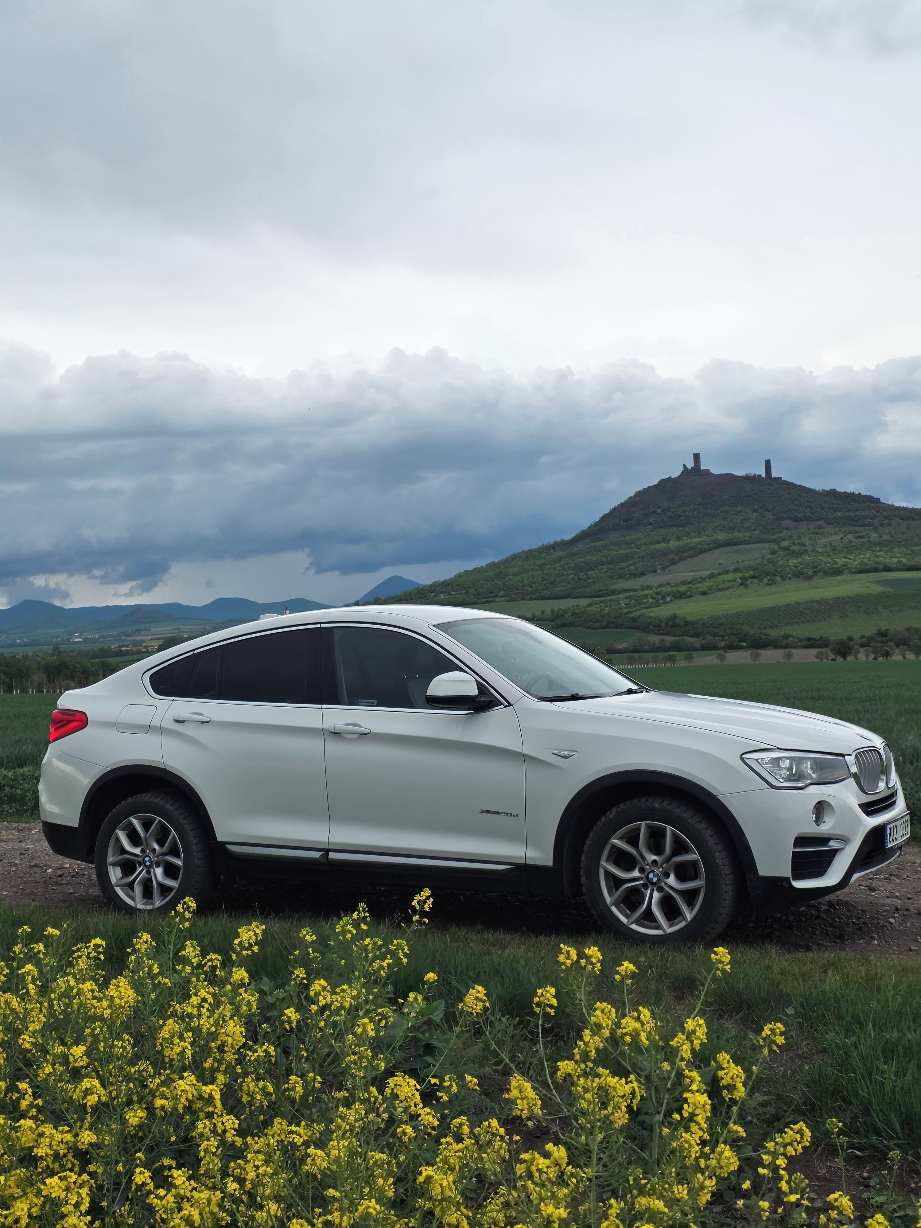BMW X4, MANUAL SLUŠNÝ STAV xdrive - fotka 2
