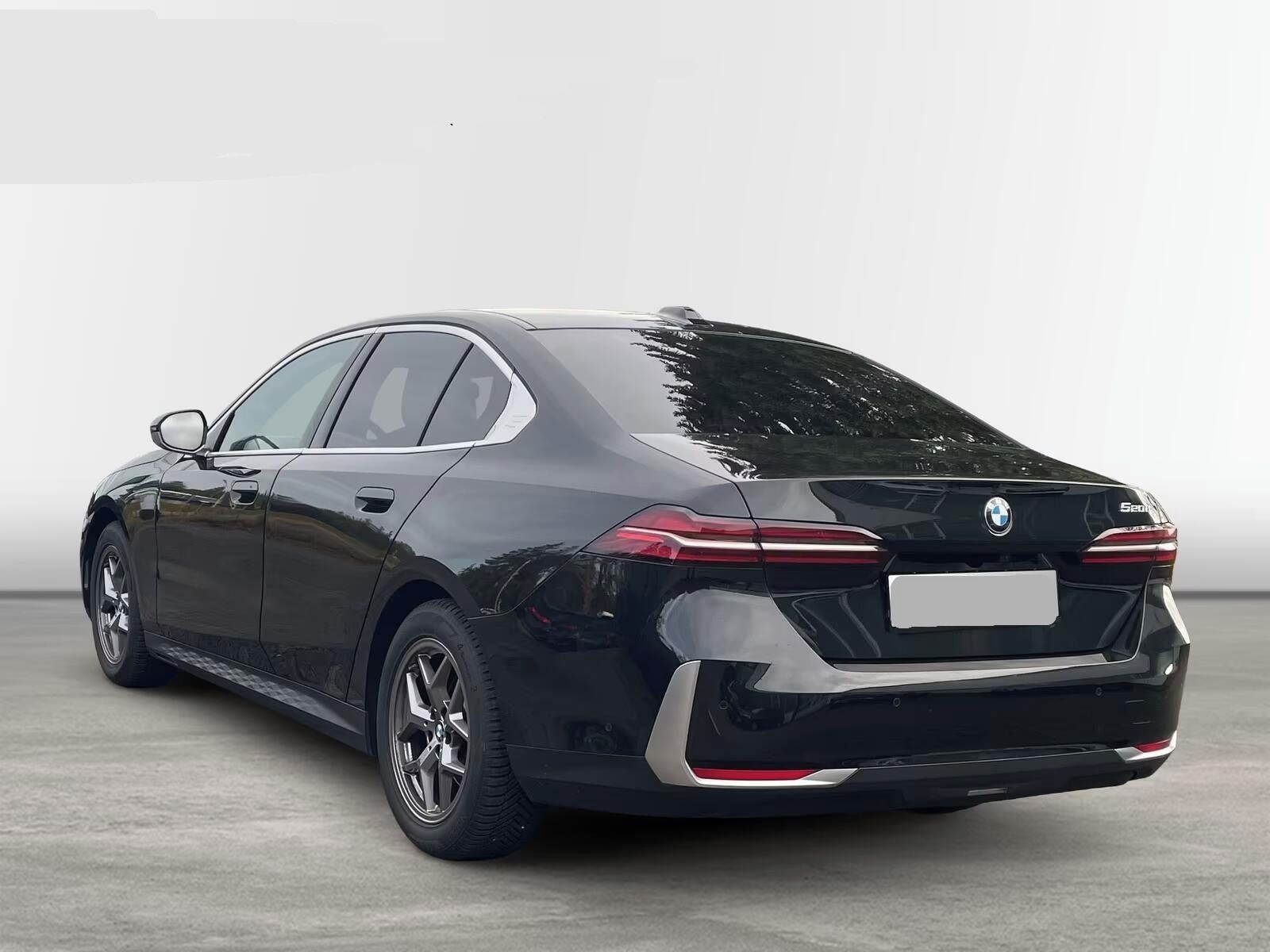 BMW Řada 5, 520 d Lim.*360° kamera*Navi* - fotka 2