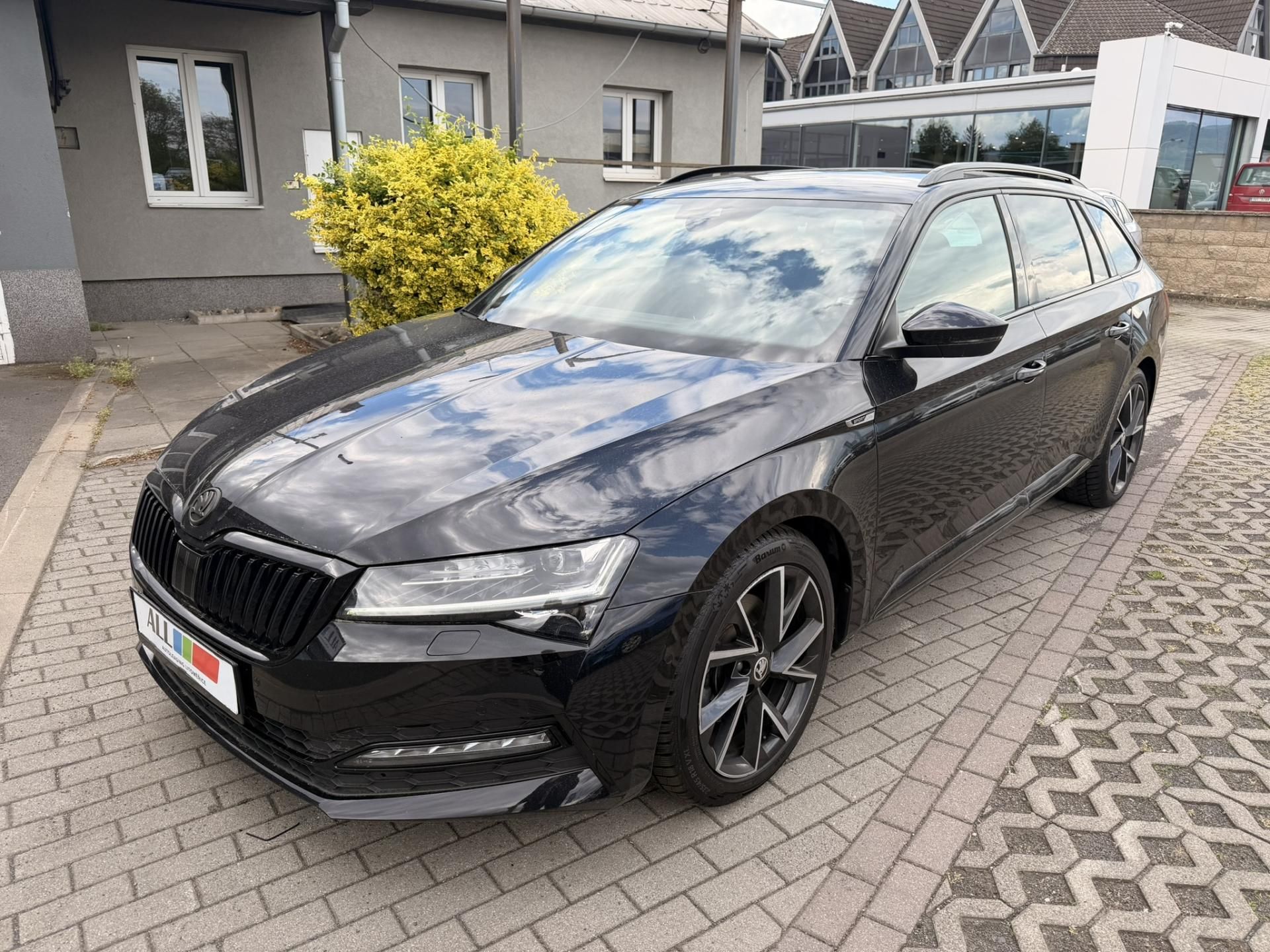 Škoda Superb, COMBI 2,0 TDI 4x4 SPORTLINE