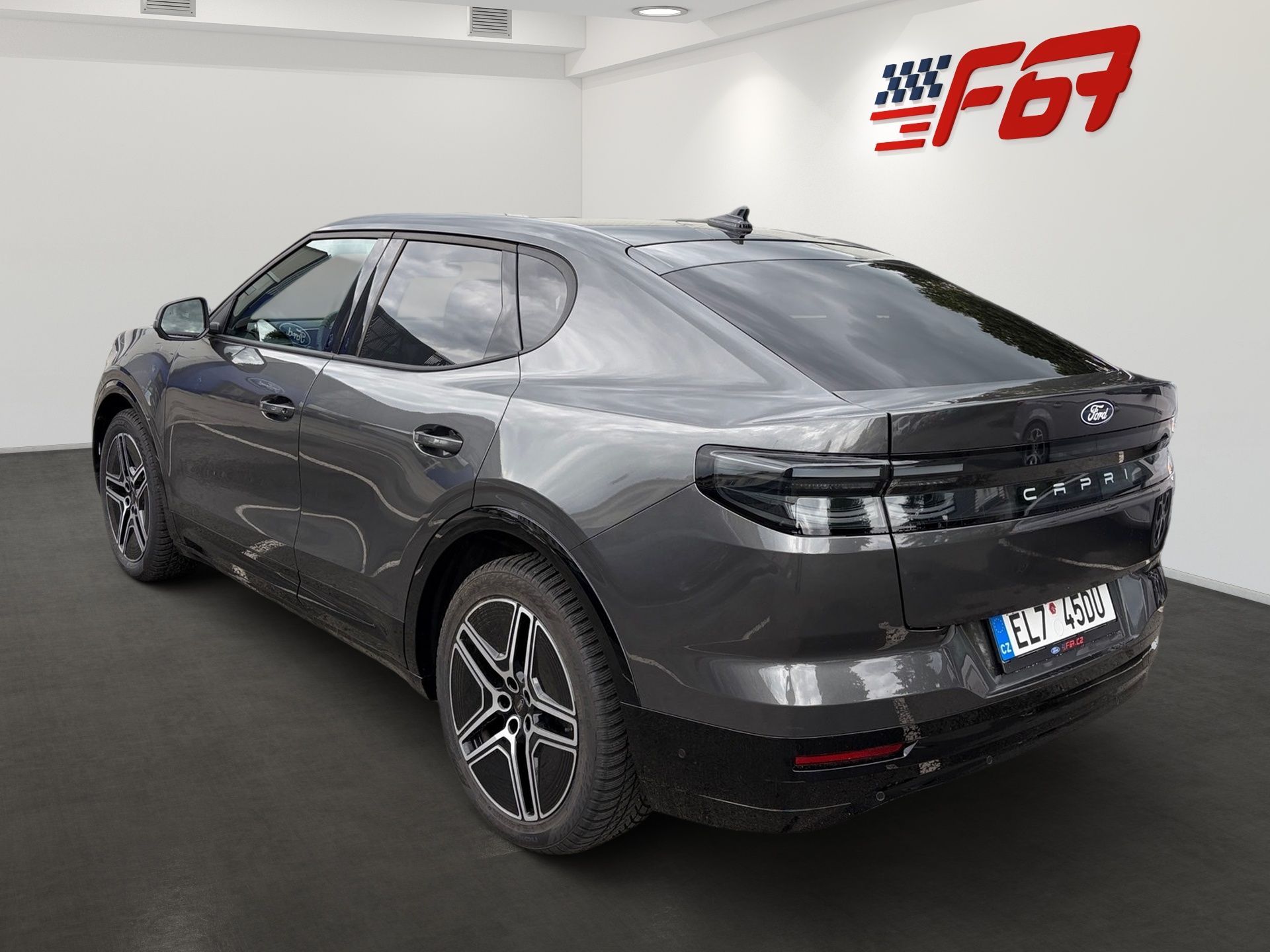 Ford Capri, CZ PREMIUM AWD TOP VÝBAVA ZÁRU - fotka 4