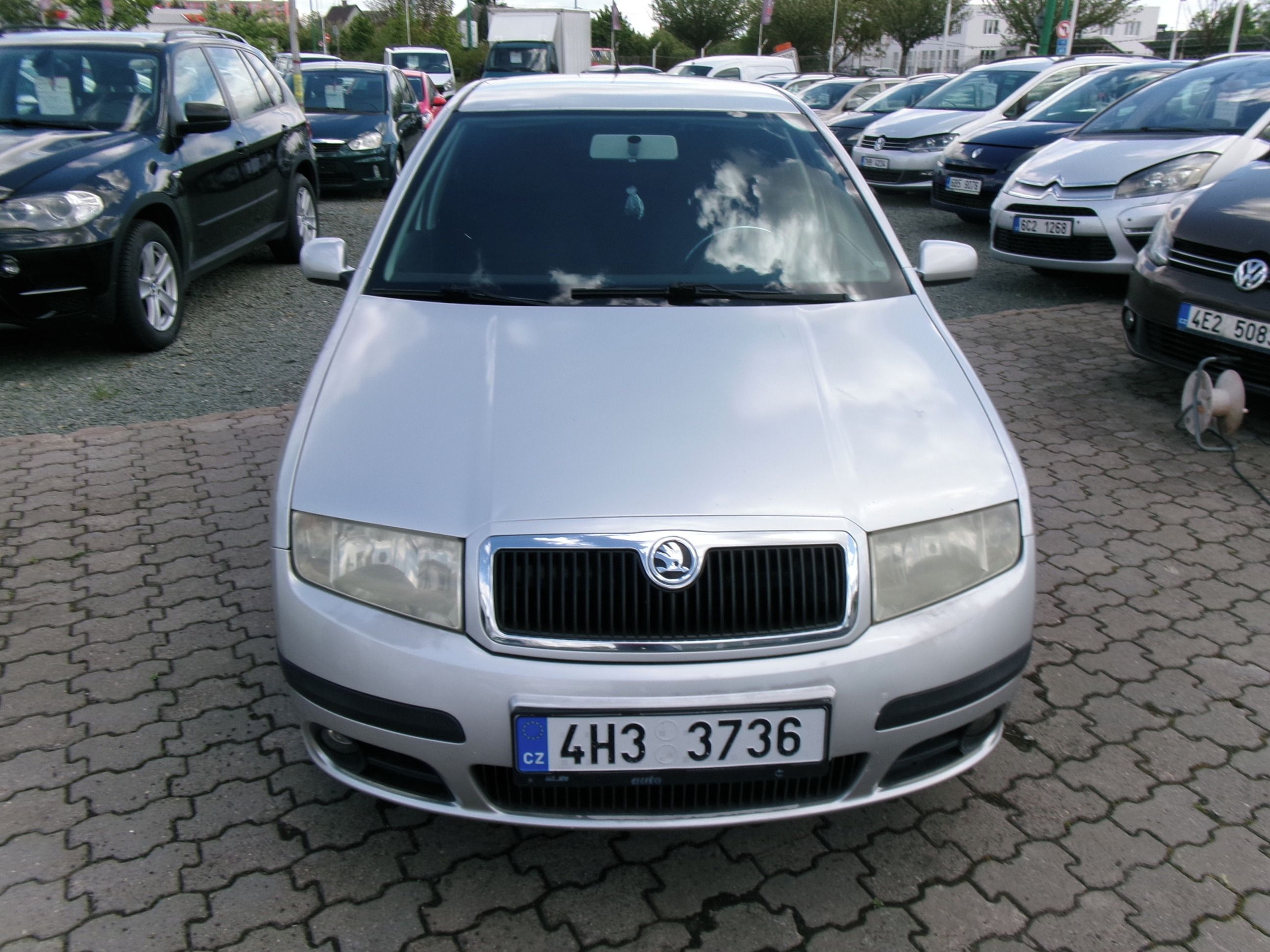 Škoda Fabia, 1.2i 40kw,CZ - fotka 2