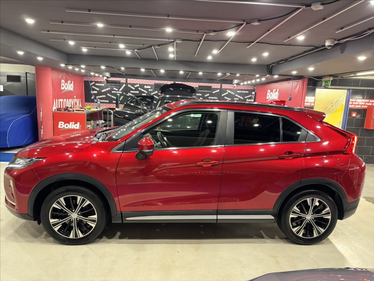 Mitsubishi Eclipse Cross, 1,5 i  INSTYLE+ - fotka 2