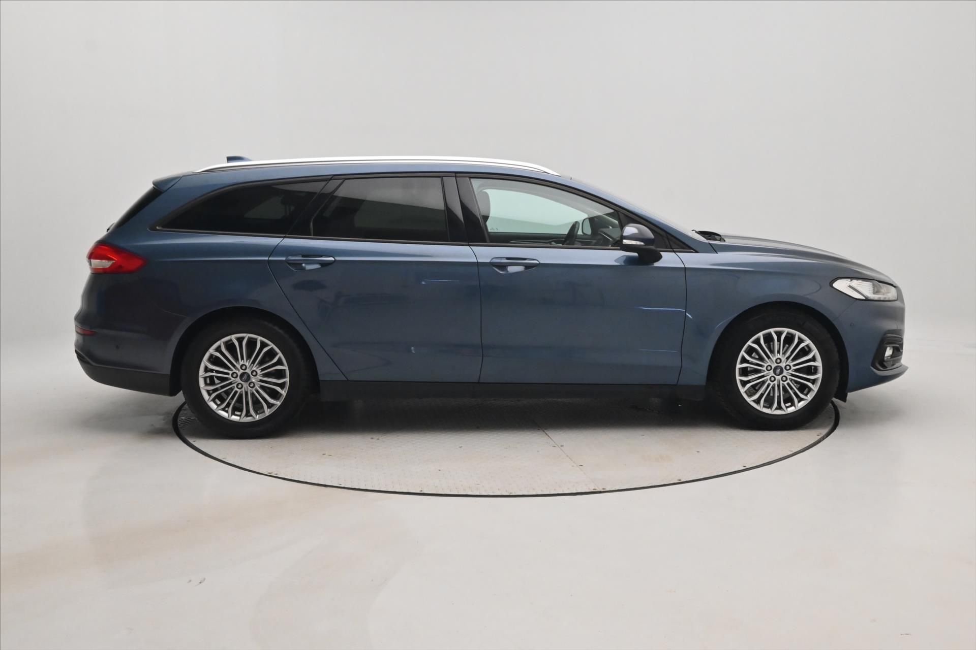 Ford Mondeo, 2,0 EcoBlue 110 kW Titanium AT - fotka 4