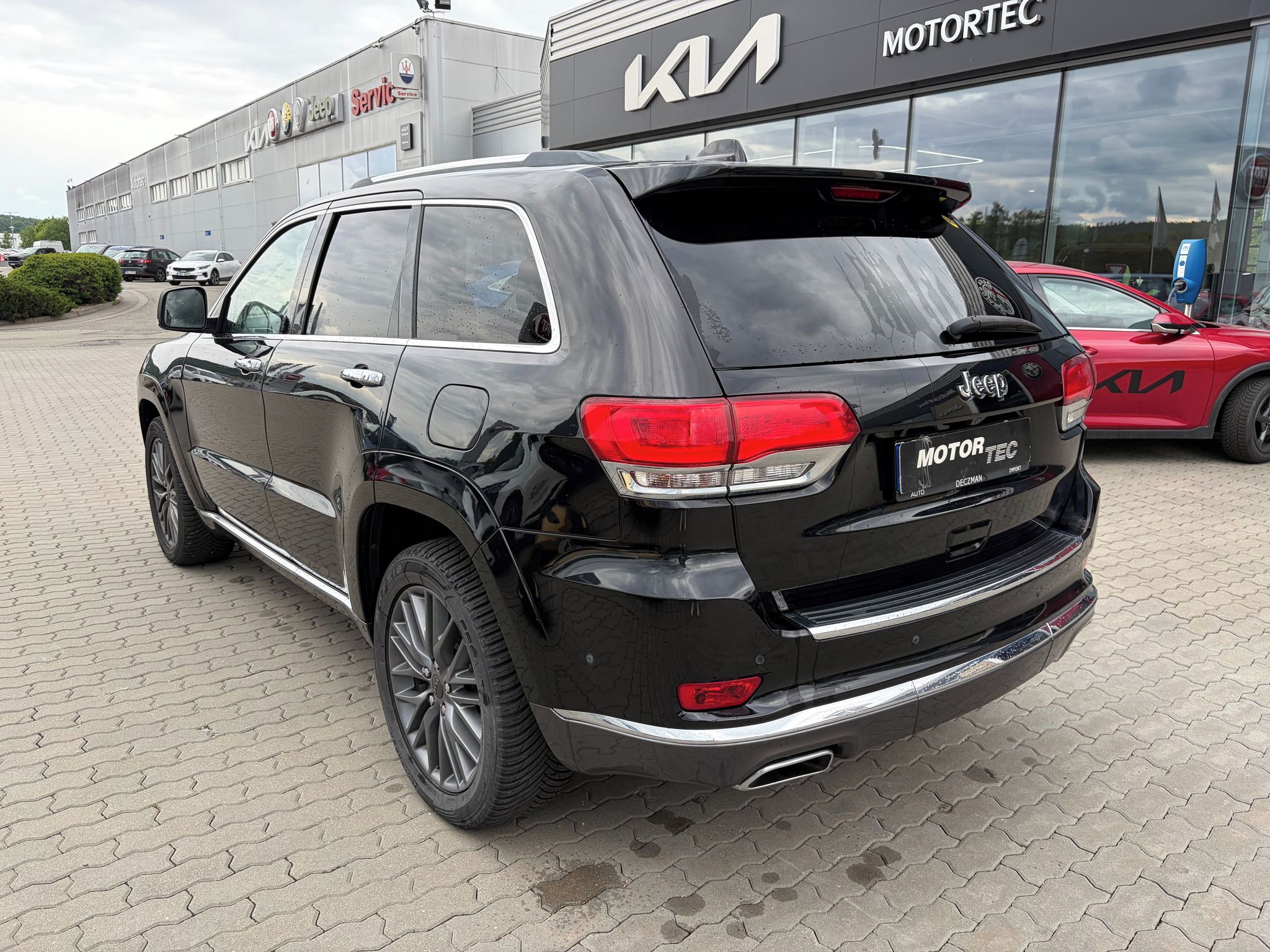 Jeep Grand Cherokee, 5.7 V8 LPG SUMMIT AT8 - fotka 4