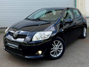 1.4 VVT-i 71 KW – NÍZKÝ NÁJEZD