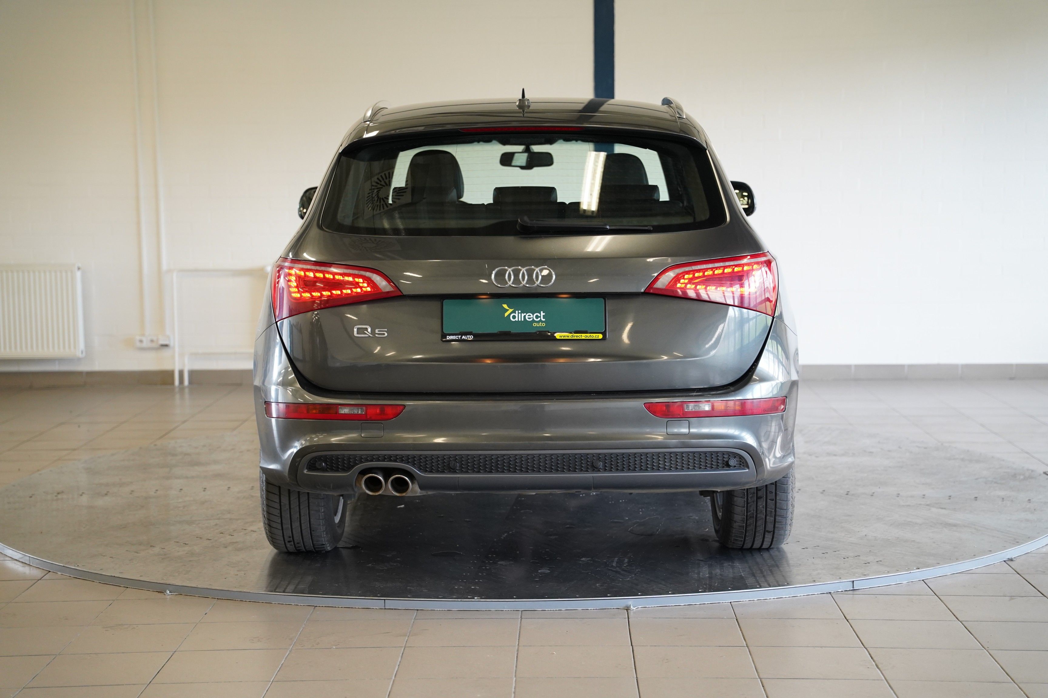 Audi Q5, 2.0 TDI 125 kW Quattro - fotka 6