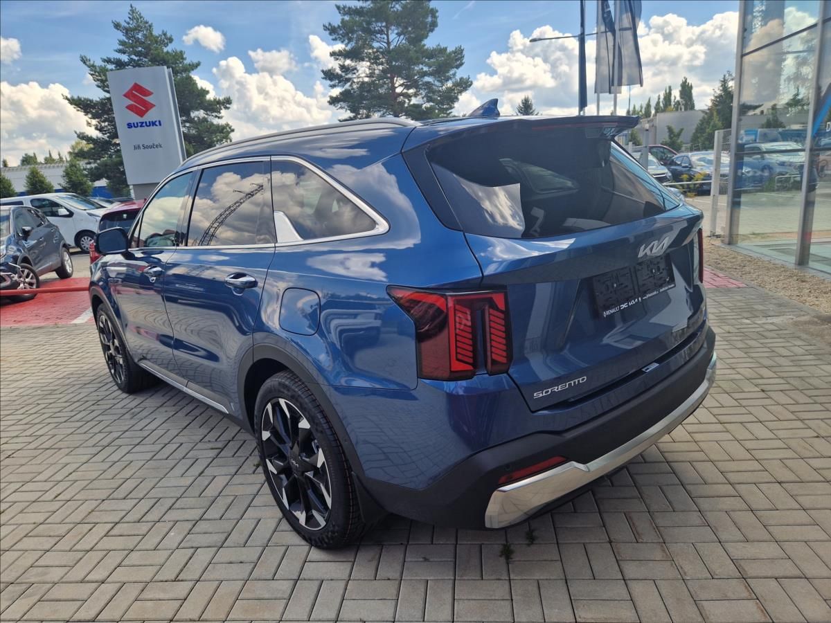 Kia Sorento, 2,2  CRDI TOP + NAPPA 4X4 8DCT - fotka 6