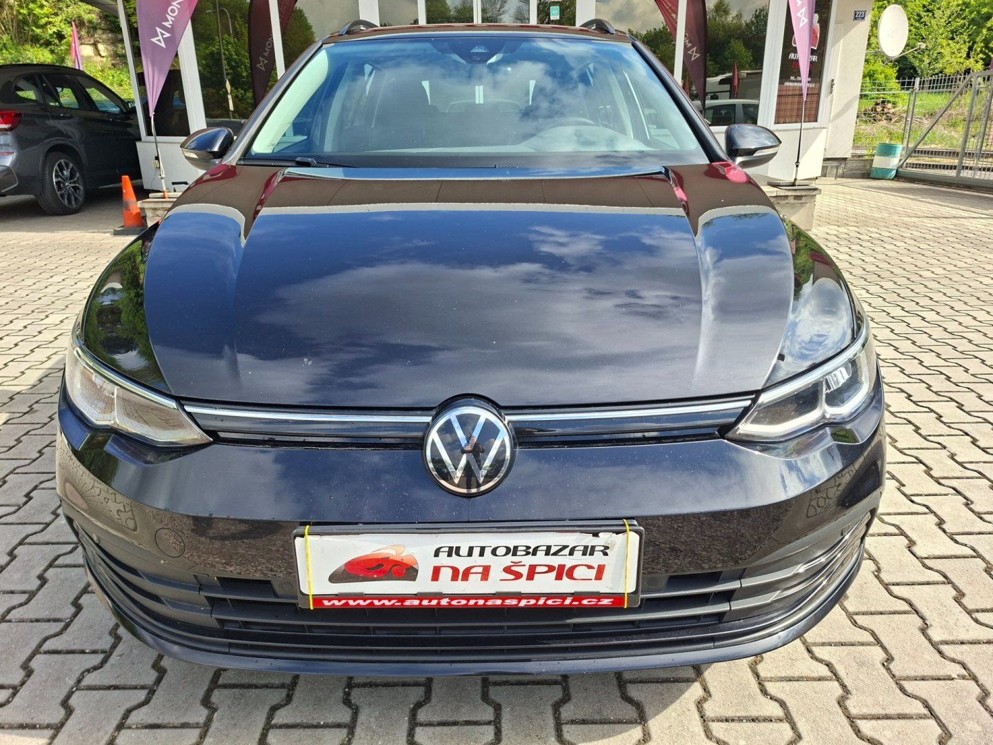 Volkswagen Golf, 1.0eTSI 81kW DSG -VÝBAVA-LED - fotka 3