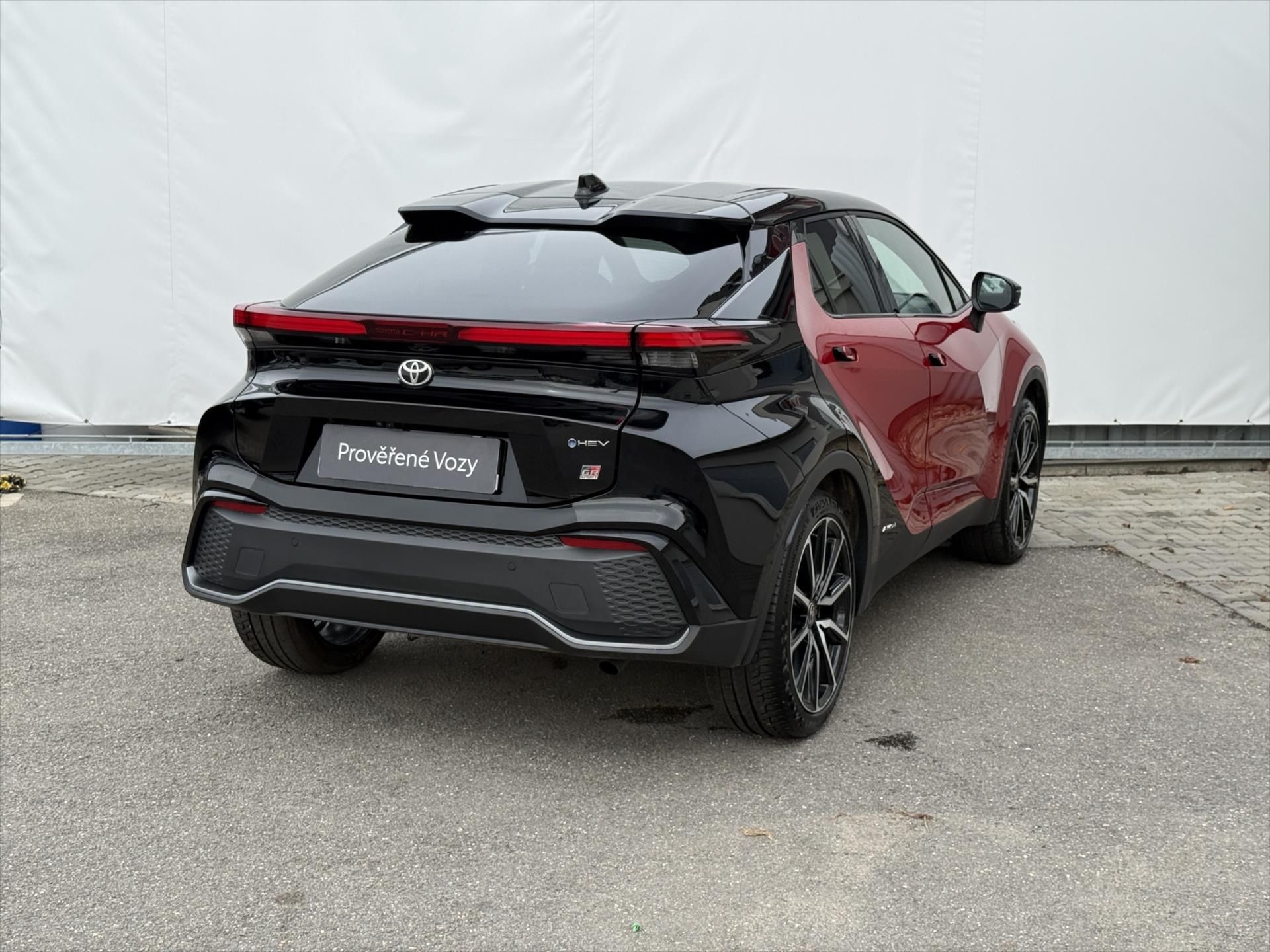 Toyota C-HR, 2,0 GR Sport Premiere Edition, - fotka 6