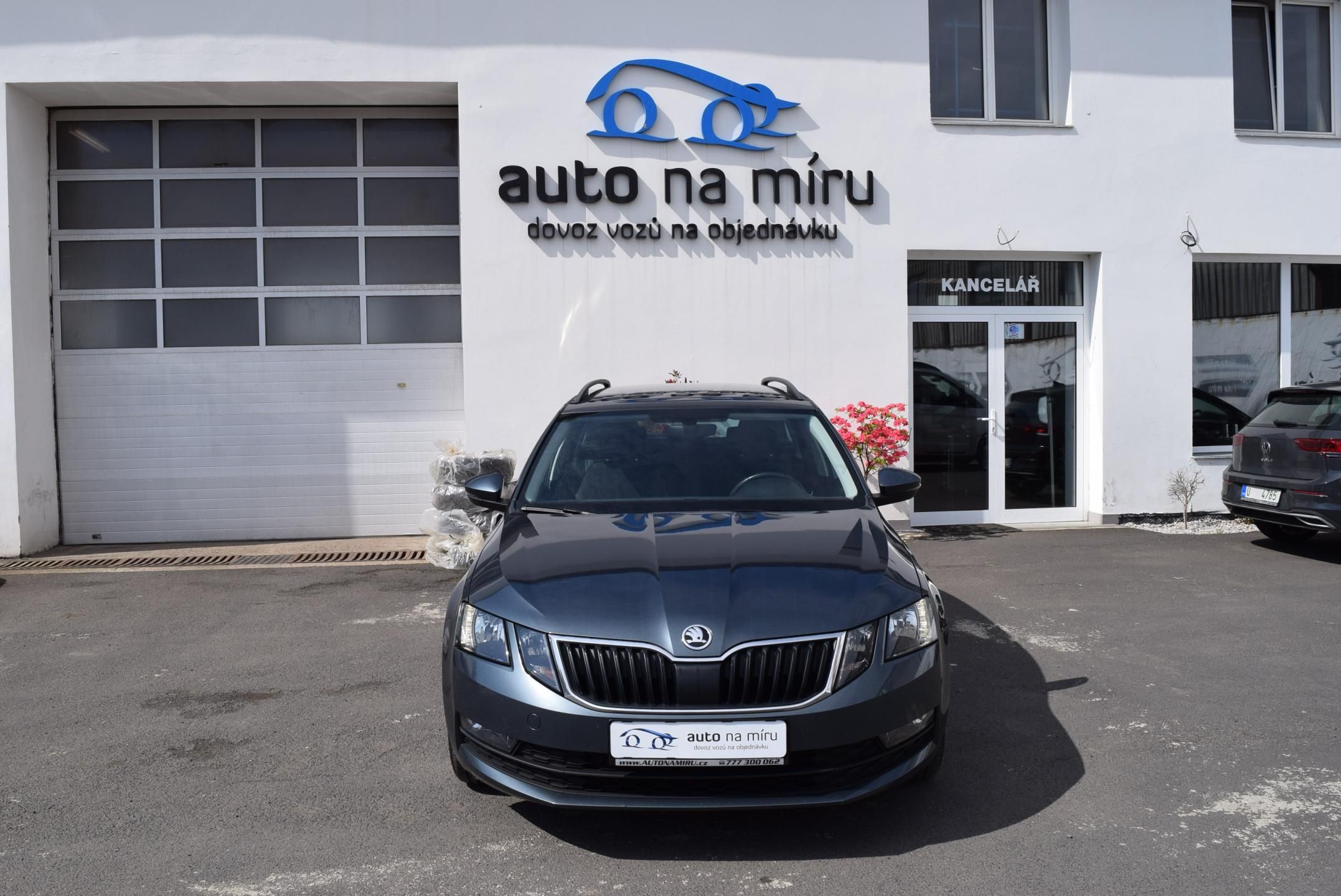 Škoda Octavia, 2.0TDI 110kw AMBITION NAVI APP - fotka 3