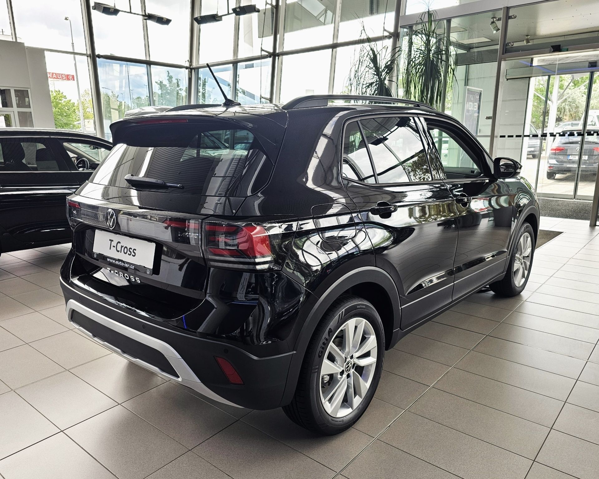 Volkswagen T-Cross, PEOPLE 1.0 TSI 85 kW 7DSG - fotka 2