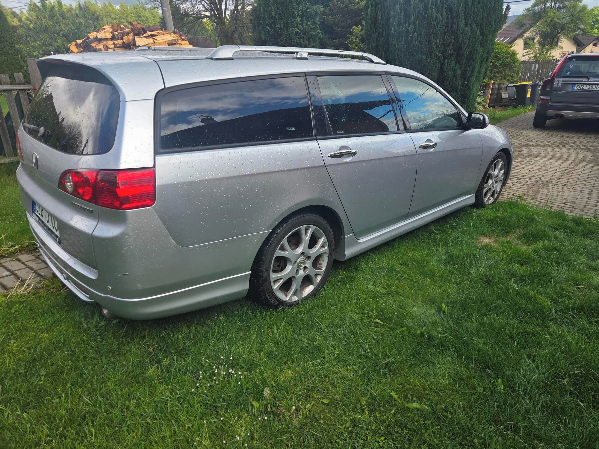 Honda Accord - fotka 6
