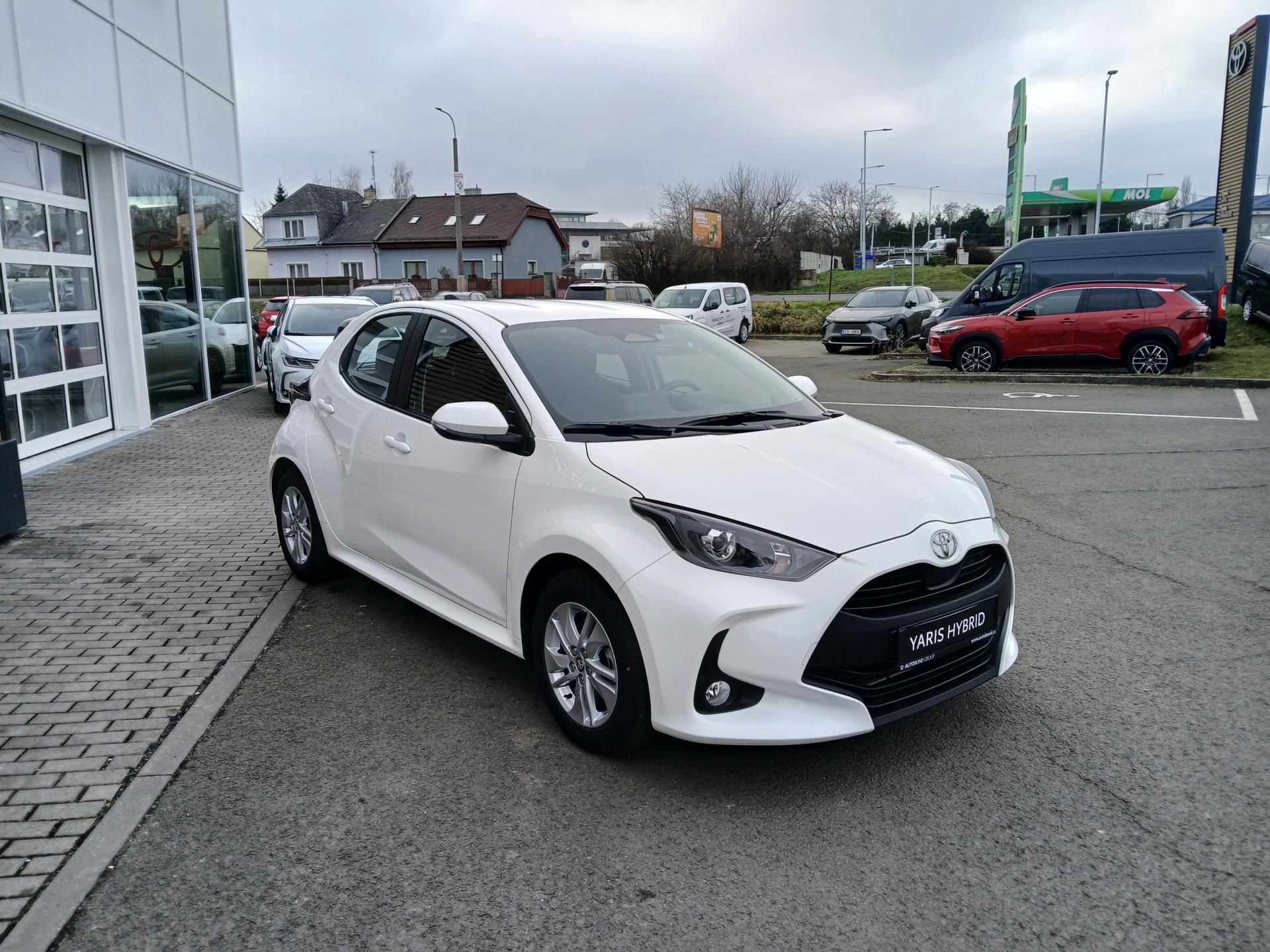 Toyota Yaris, 1.5 HEV Comfort - fotka 3