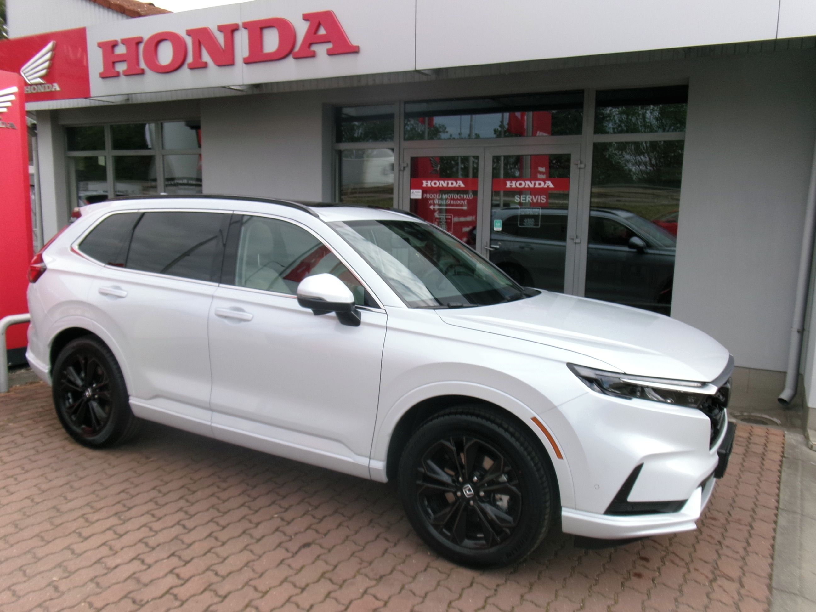 Honda CR-V, 2.0 Plug-in ADVANCE TECH 26 - fotka 3