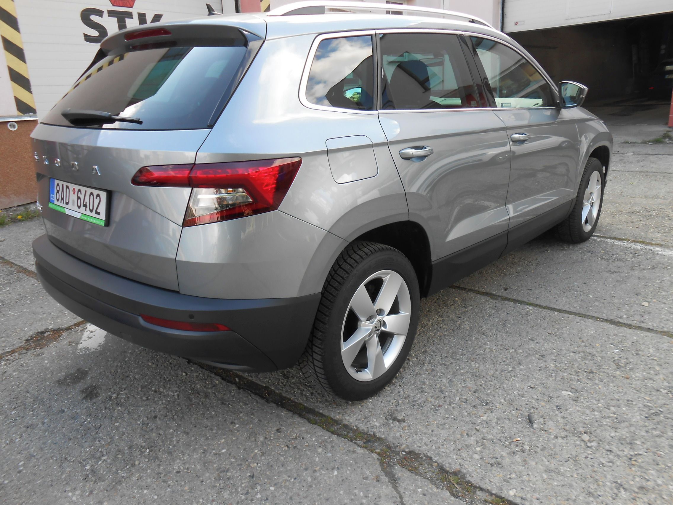 Škoda Karoq, 1.6 TDi 85kW STYLE DSG - fotka 4
