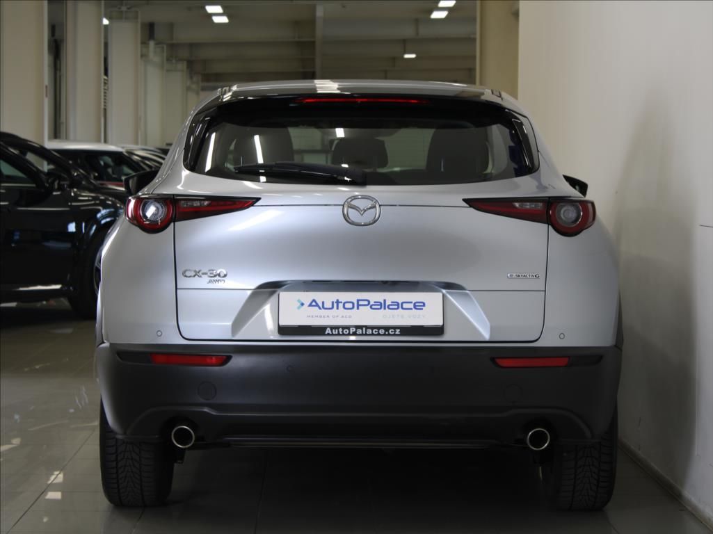Mazda CX-30, 2,0 G150 AWD AT 1.maj. 15tkm. - fotka 4