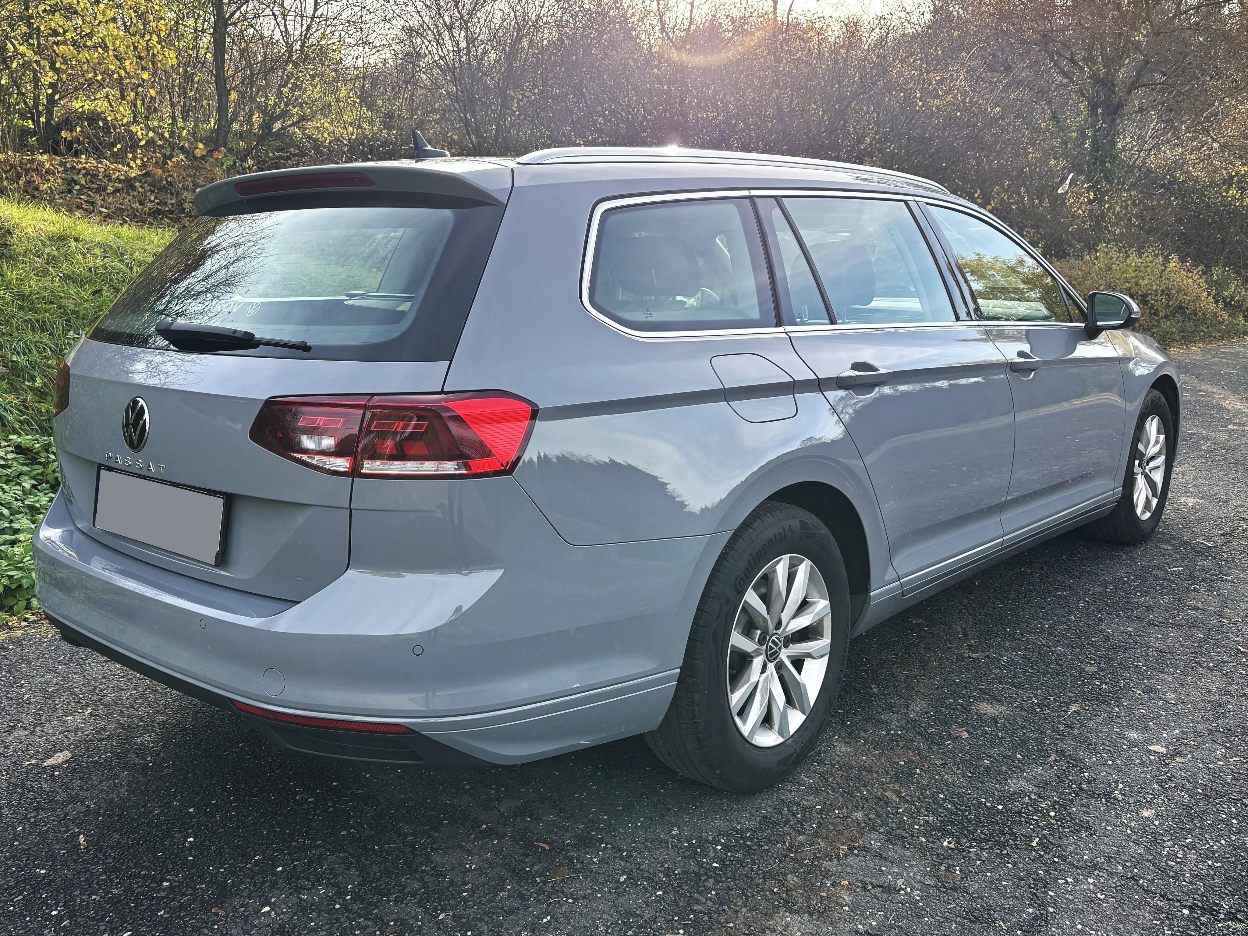 Volkswagen Passat, Variant 1,5TSI EVO Business ČR - fotka 5