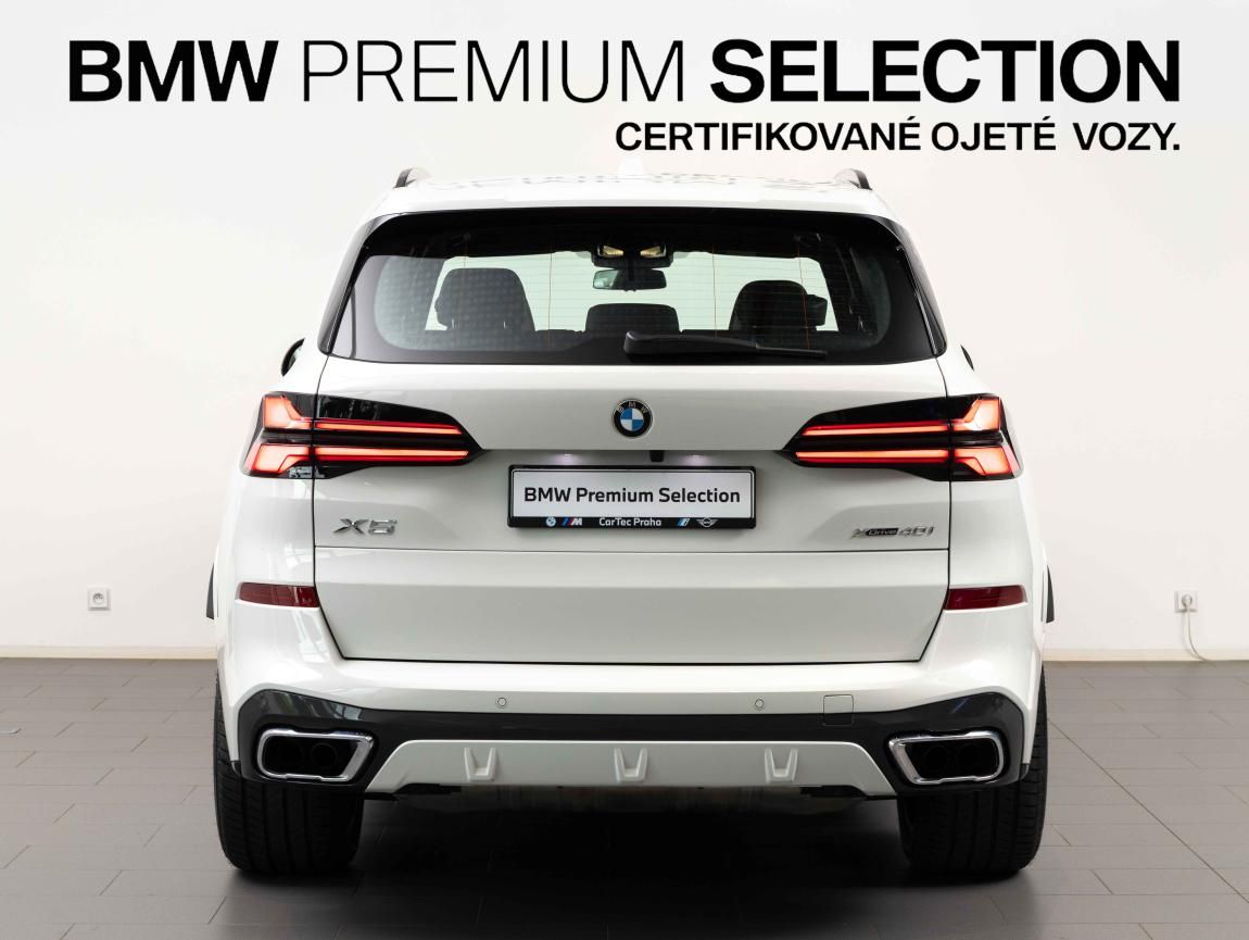 BMW X5, xDrive40i - fotka 4