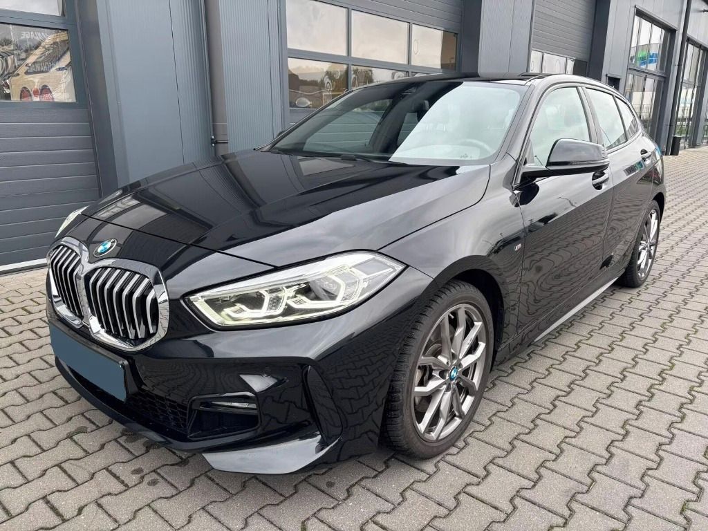 BMW Řada 1, 120 d M SPORT*Kamera*Navi*