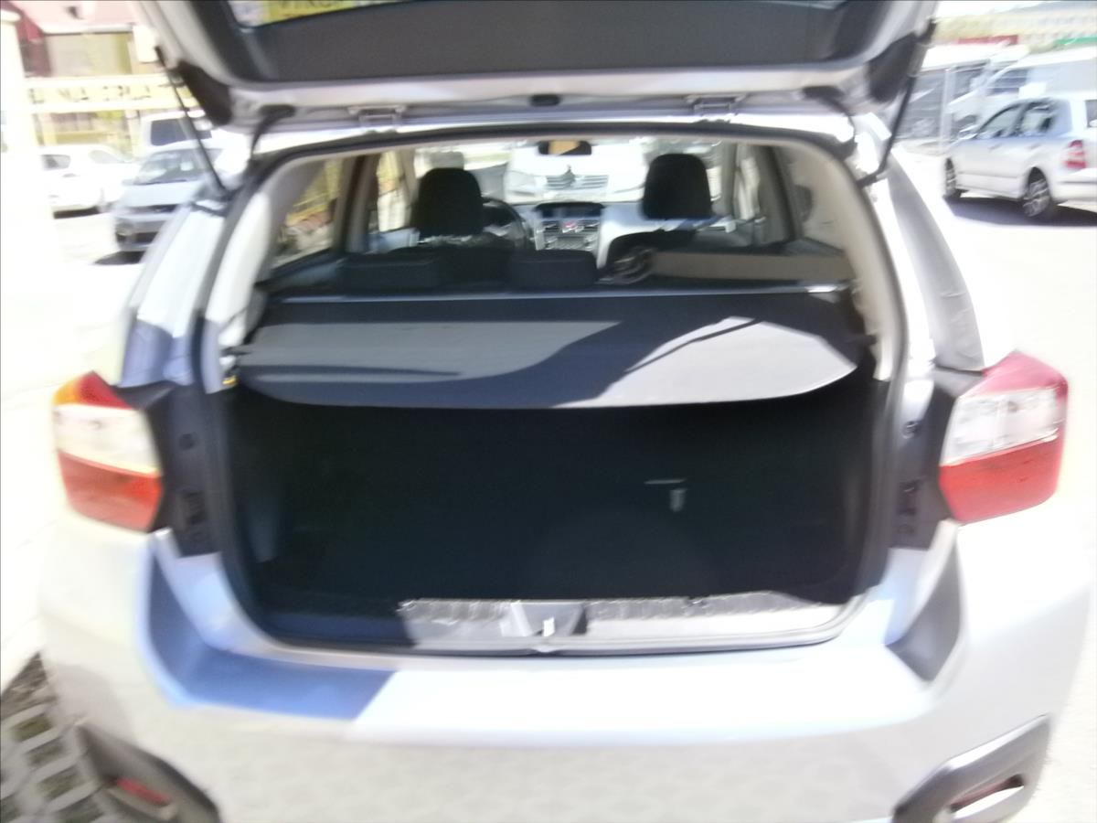 Subaru XV, 2,0 D  AWD KLIMA 108 KW - fotka 6