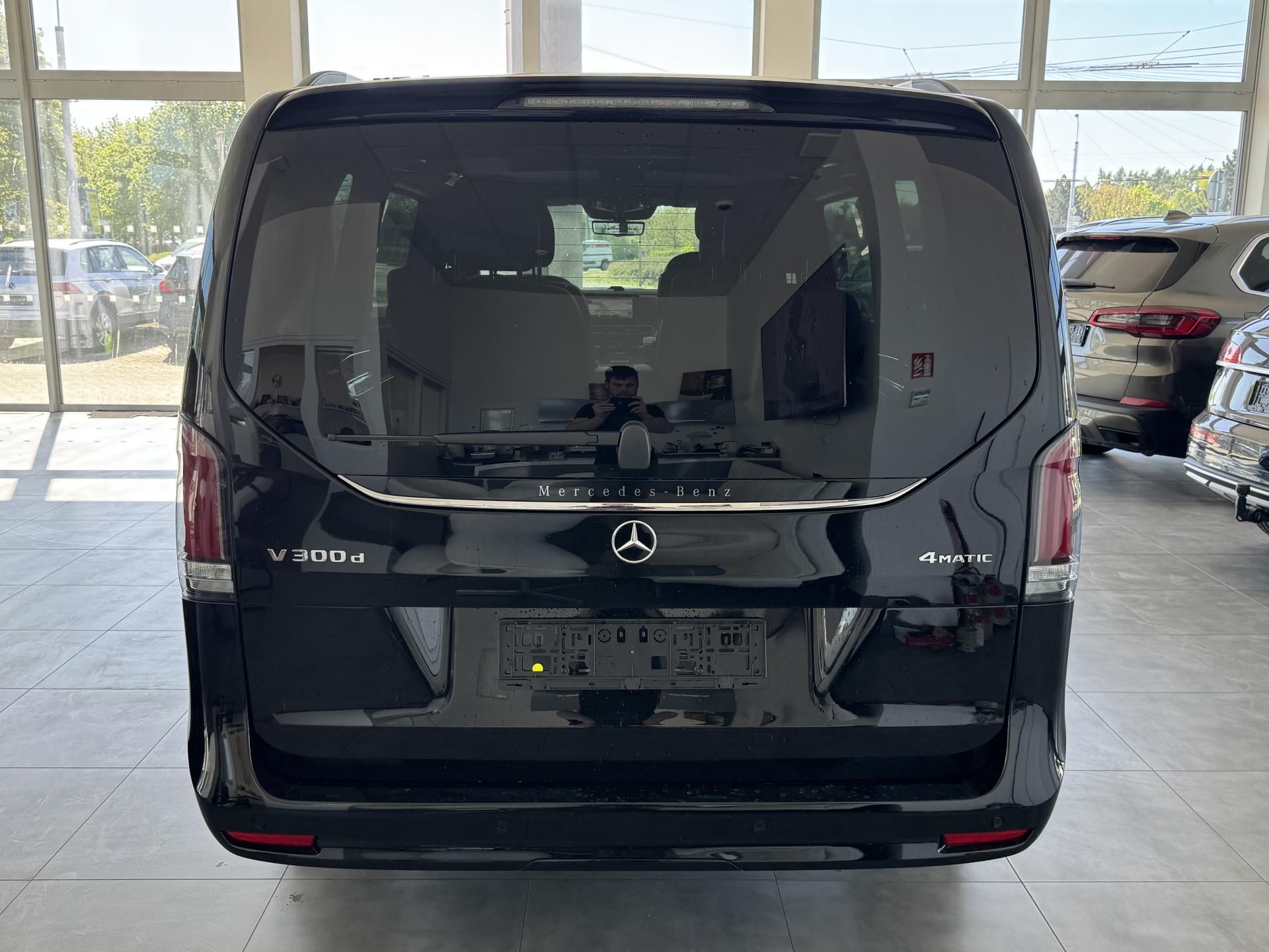 Mercedes-Benz Třídy V, V300d 4M L EXCLUSIVE VZDUCH - fotka 6