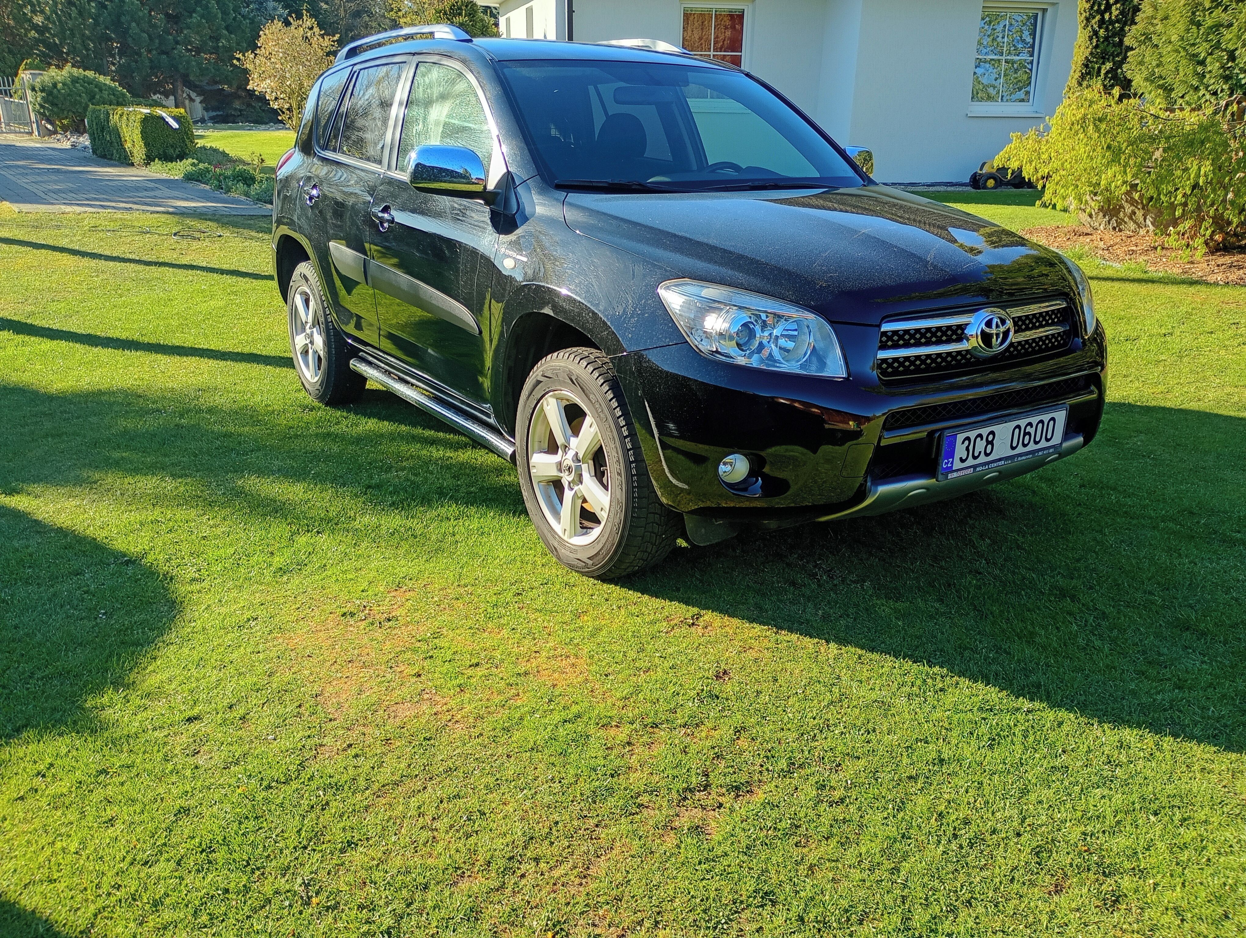 Toyota Rav4, Toyota RAV4 Servisovano